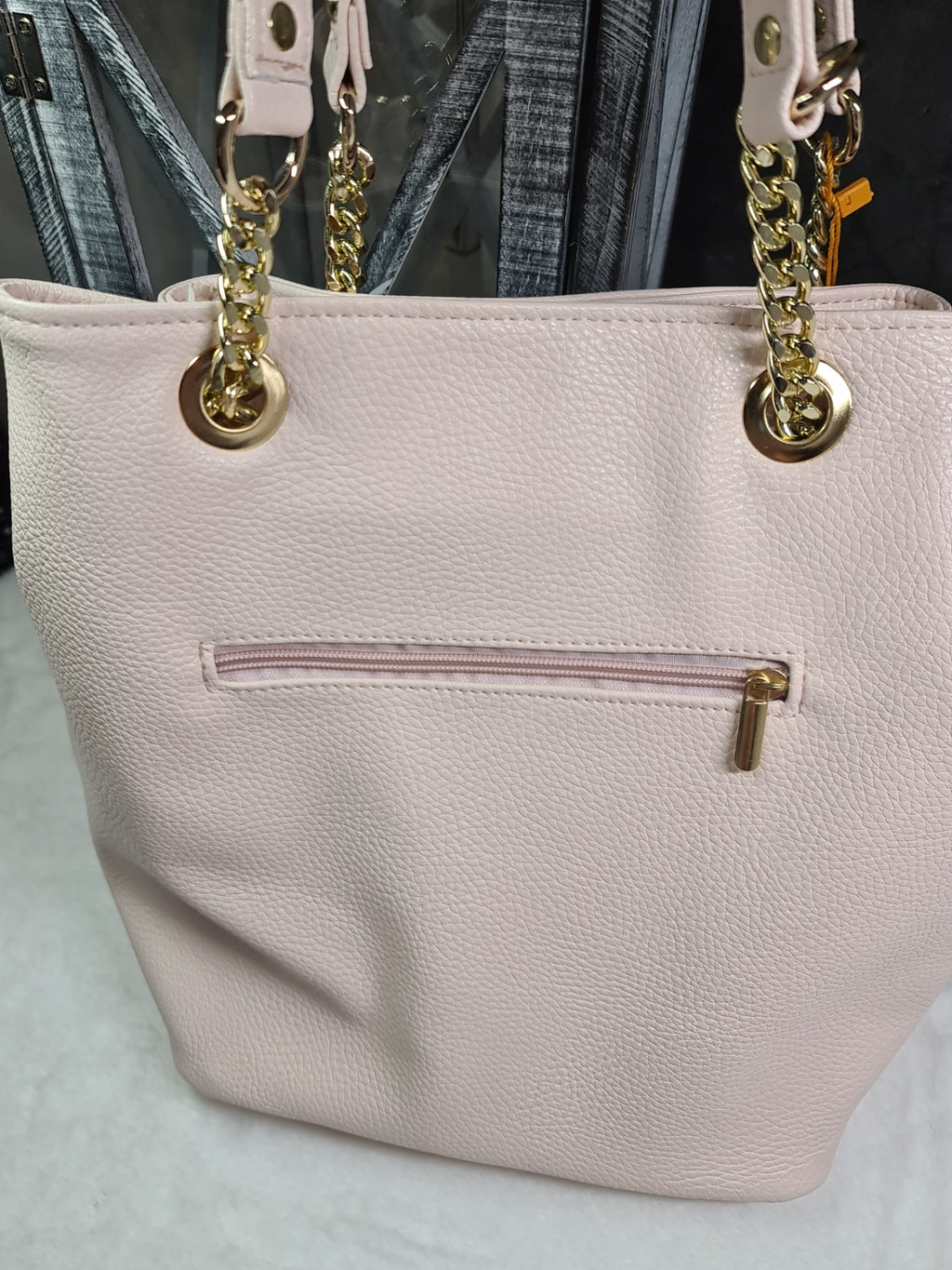 Vittoria Lucca baby pink handbag image 1