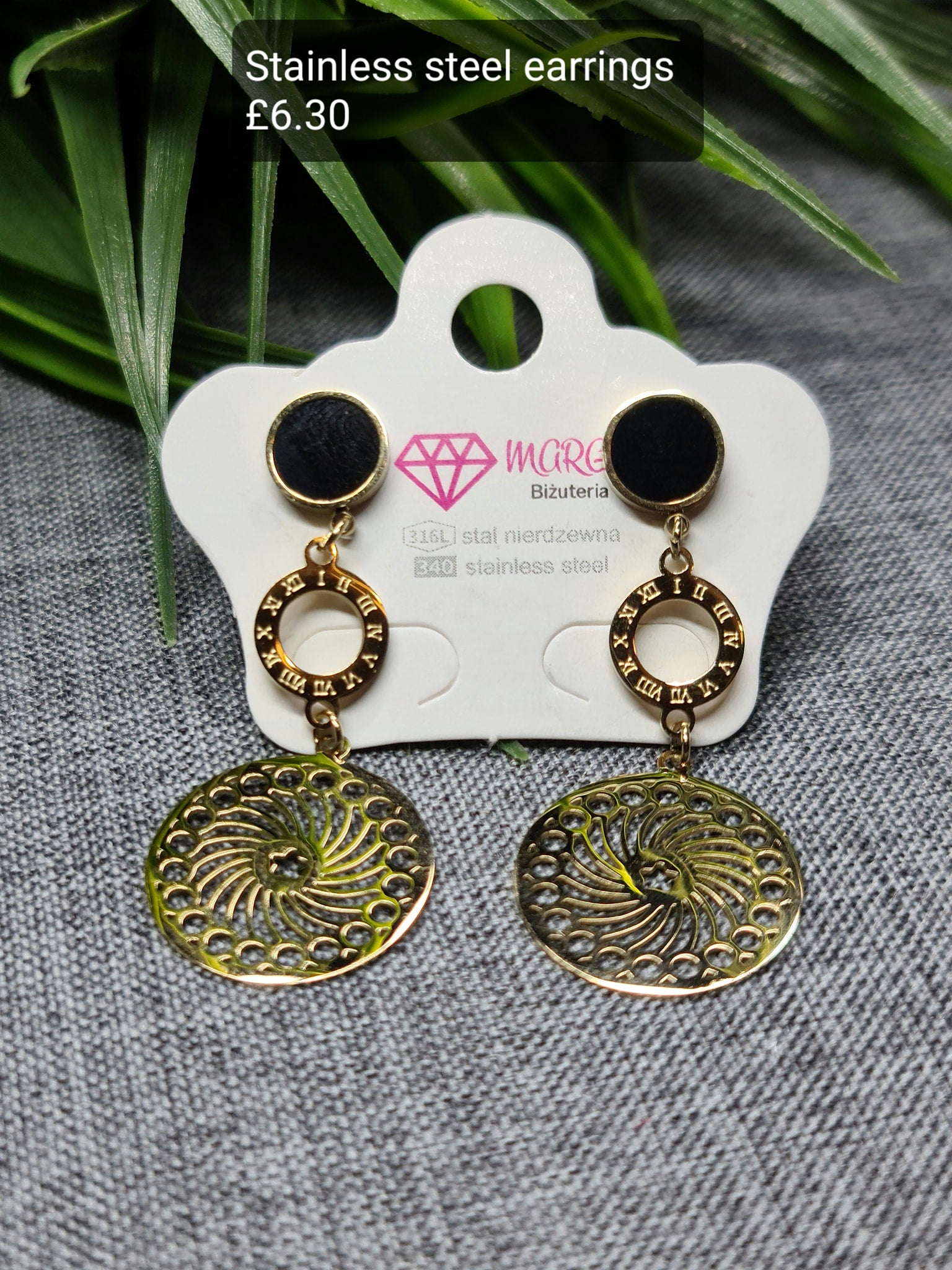 Trendy earrings image 0
