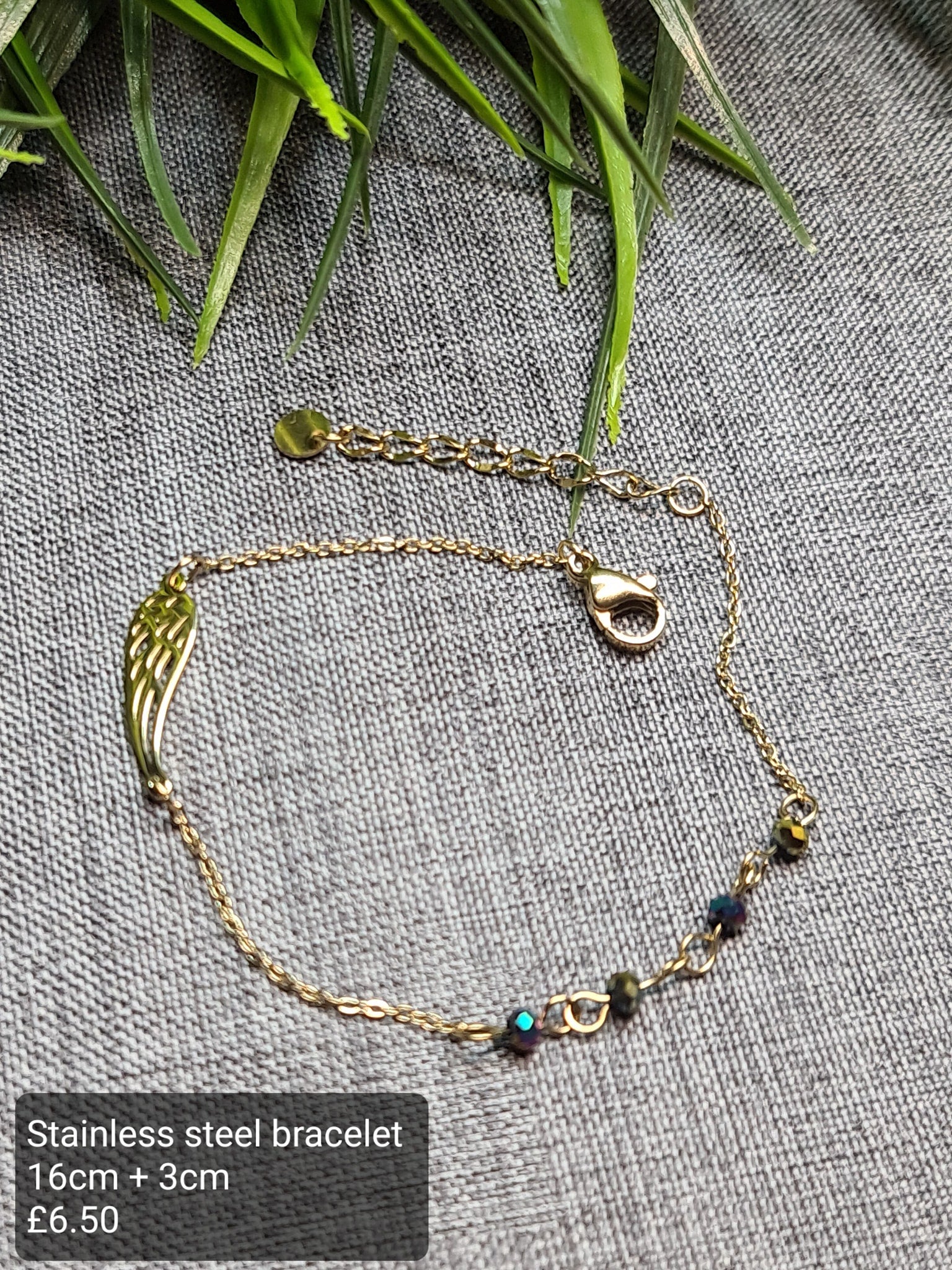 Wing bracelet image 0