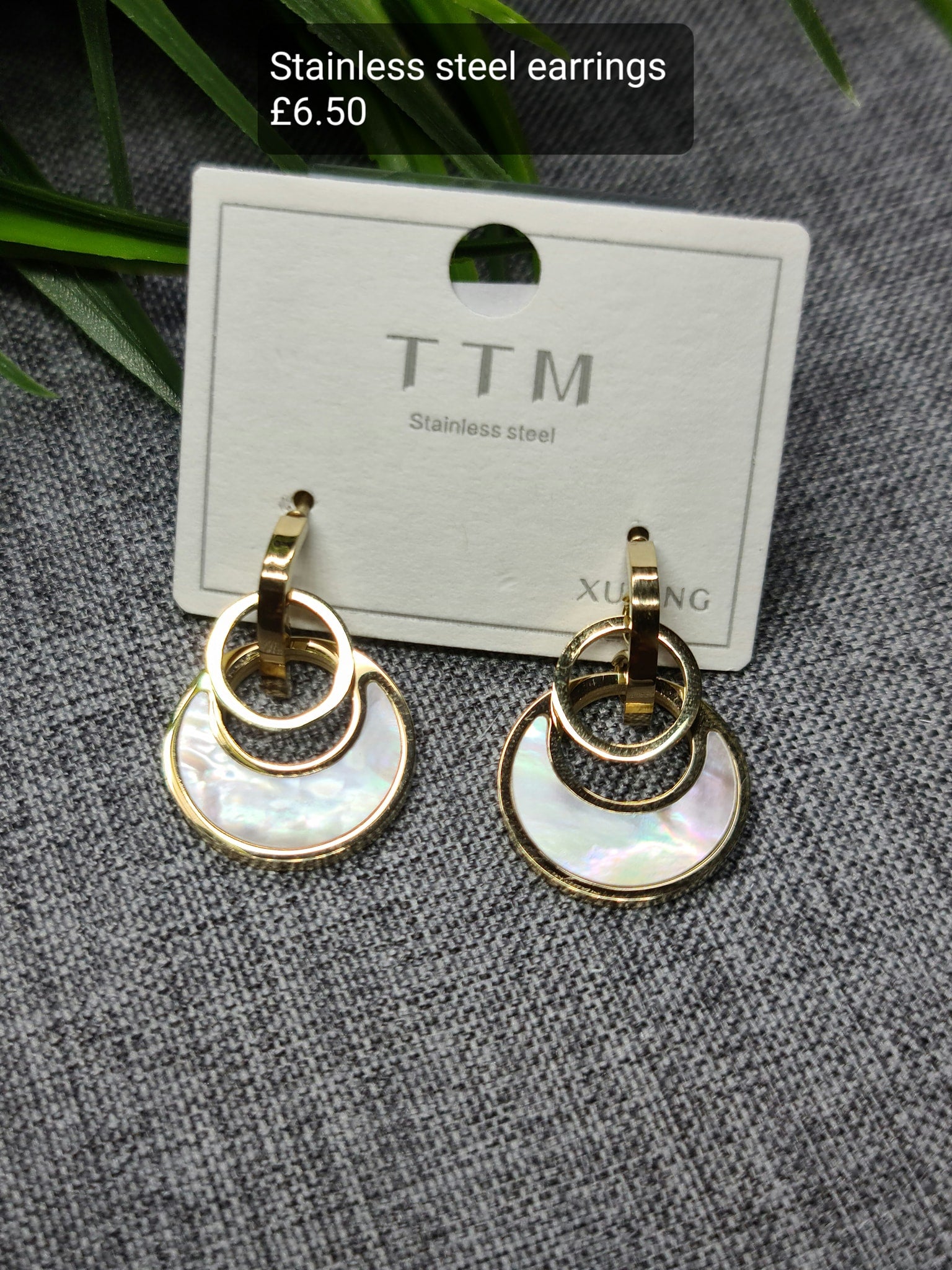 Stylish earrings image 0