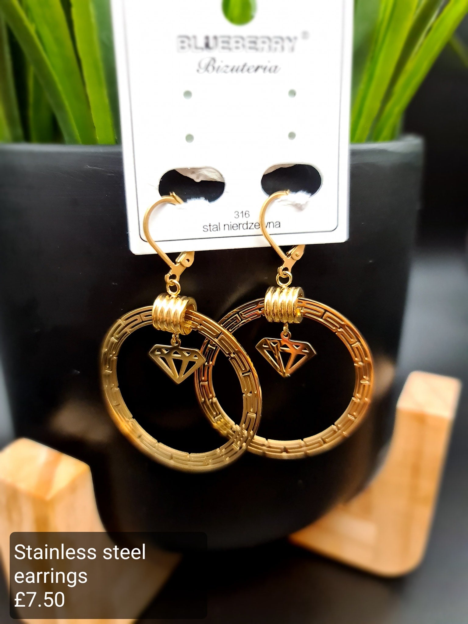 Diamond earrings image 0