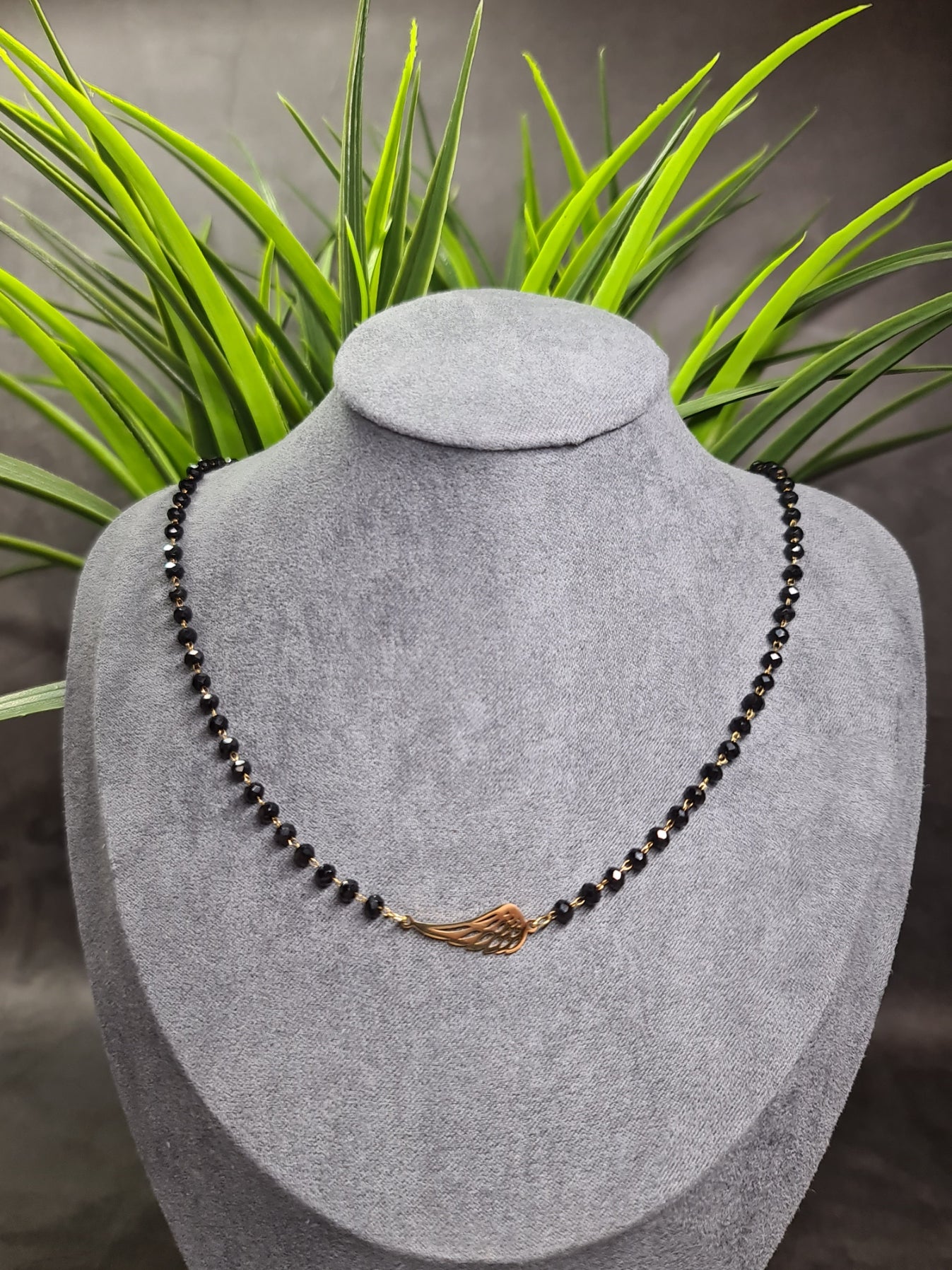 Wing necklace image 0