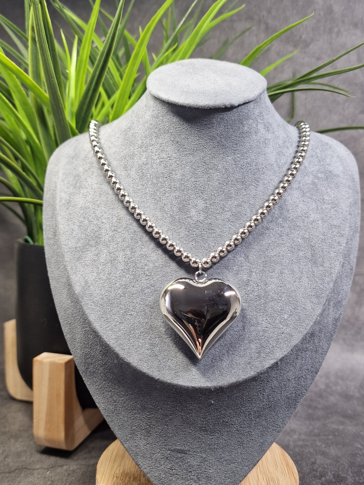 Silver, big heart necklace image 0