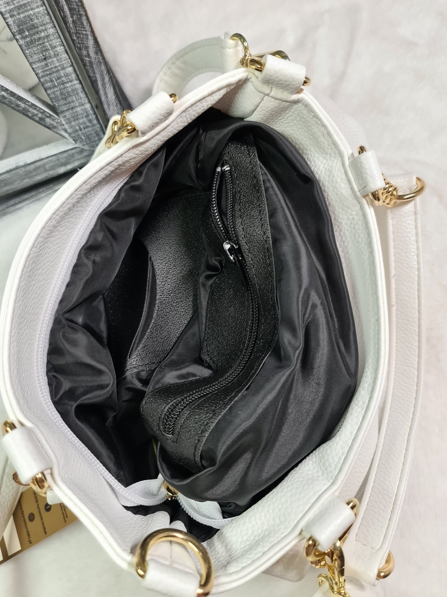 Vittoria Lucca white/beige handbag image 2