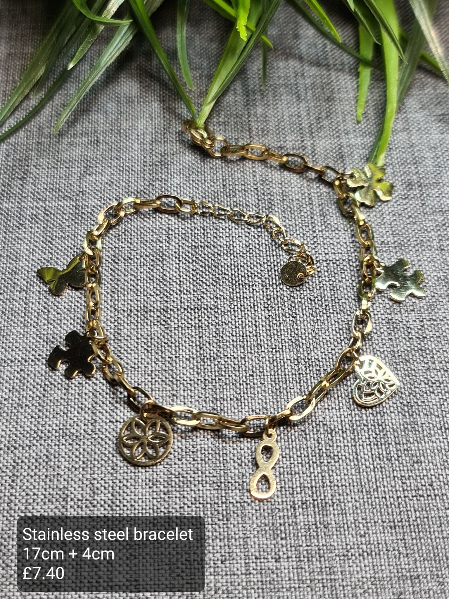 Modern bracelet image 0