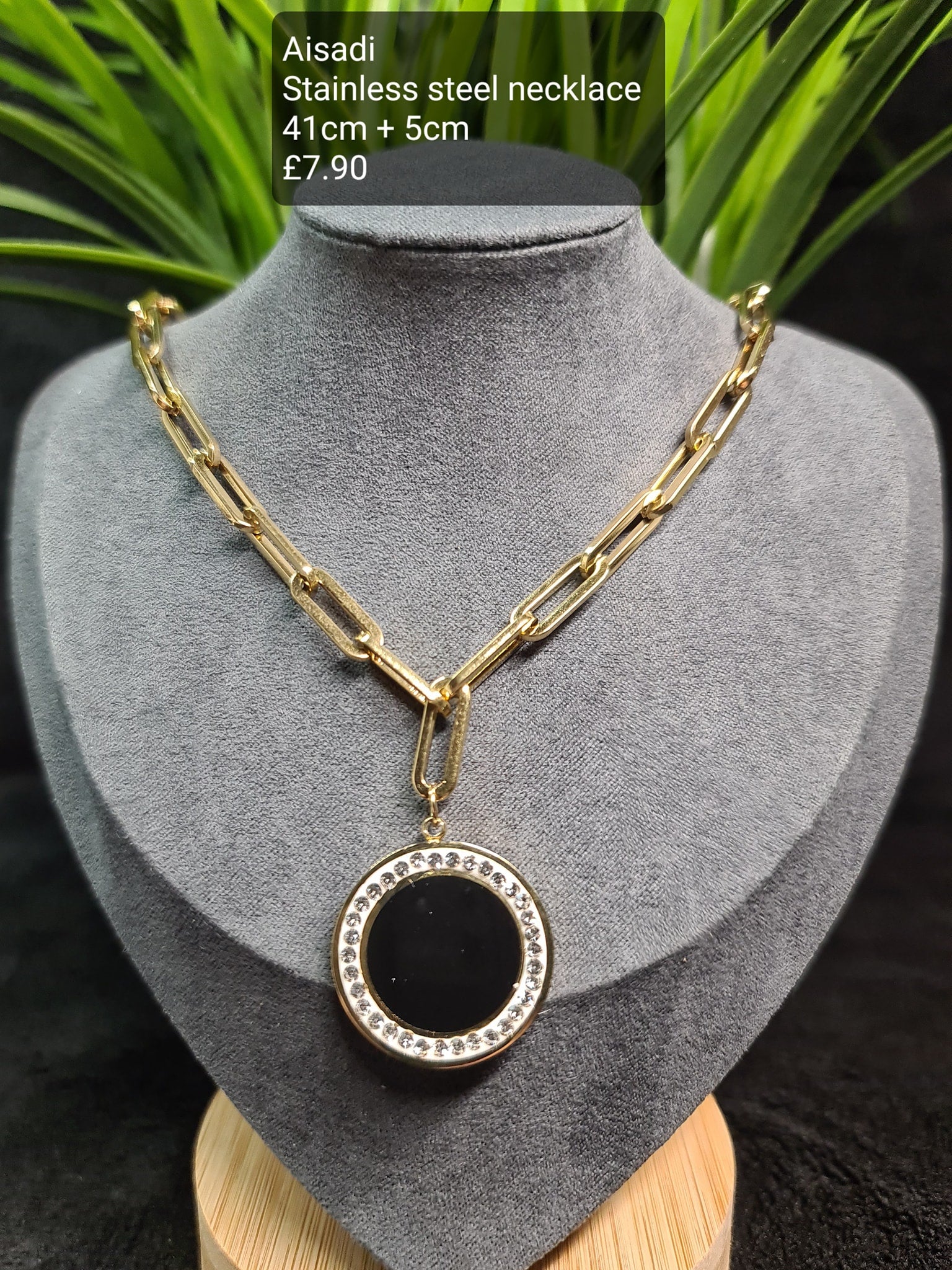 Stylish necklace image 0