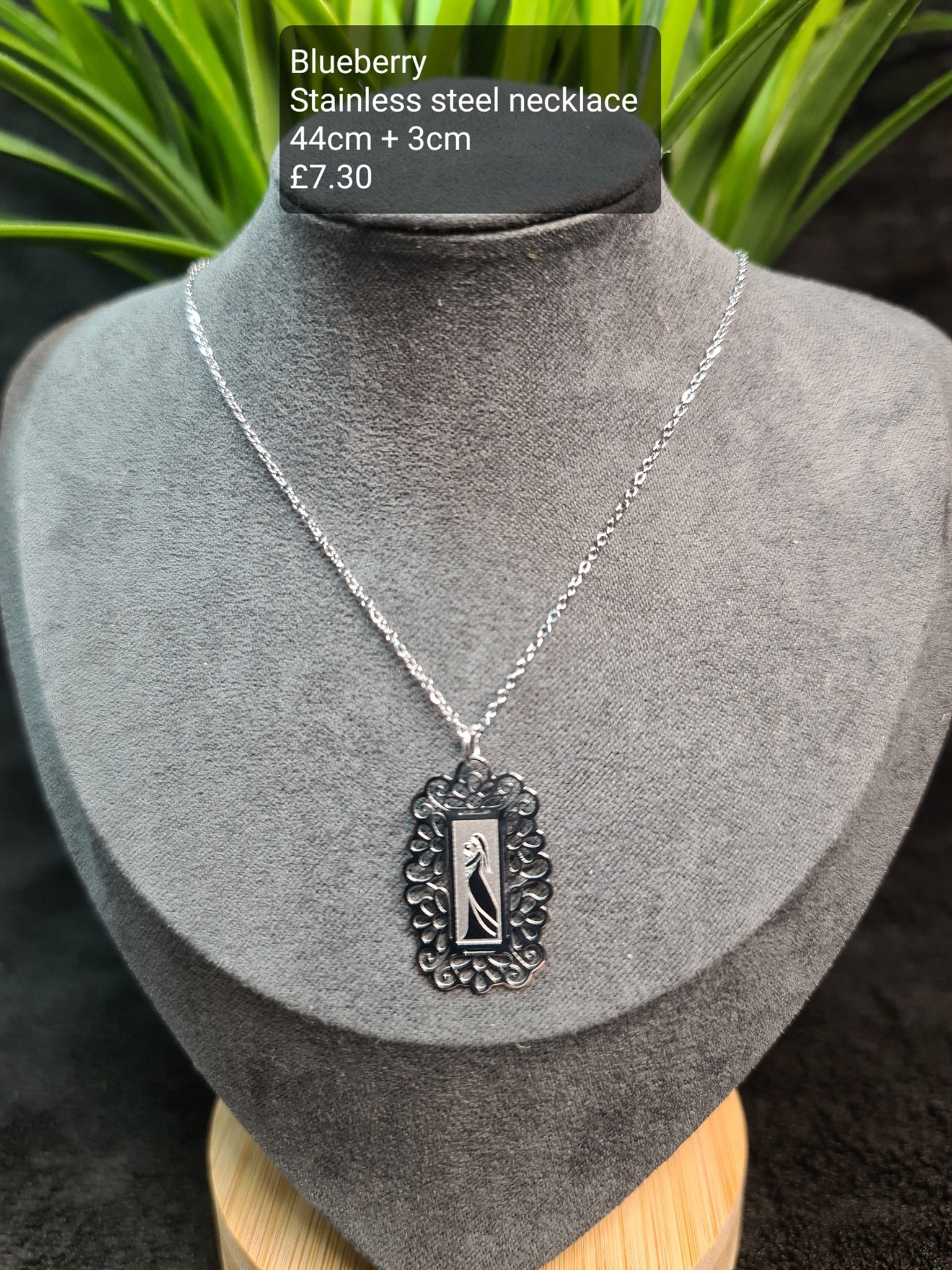 Stylish necklace image 0