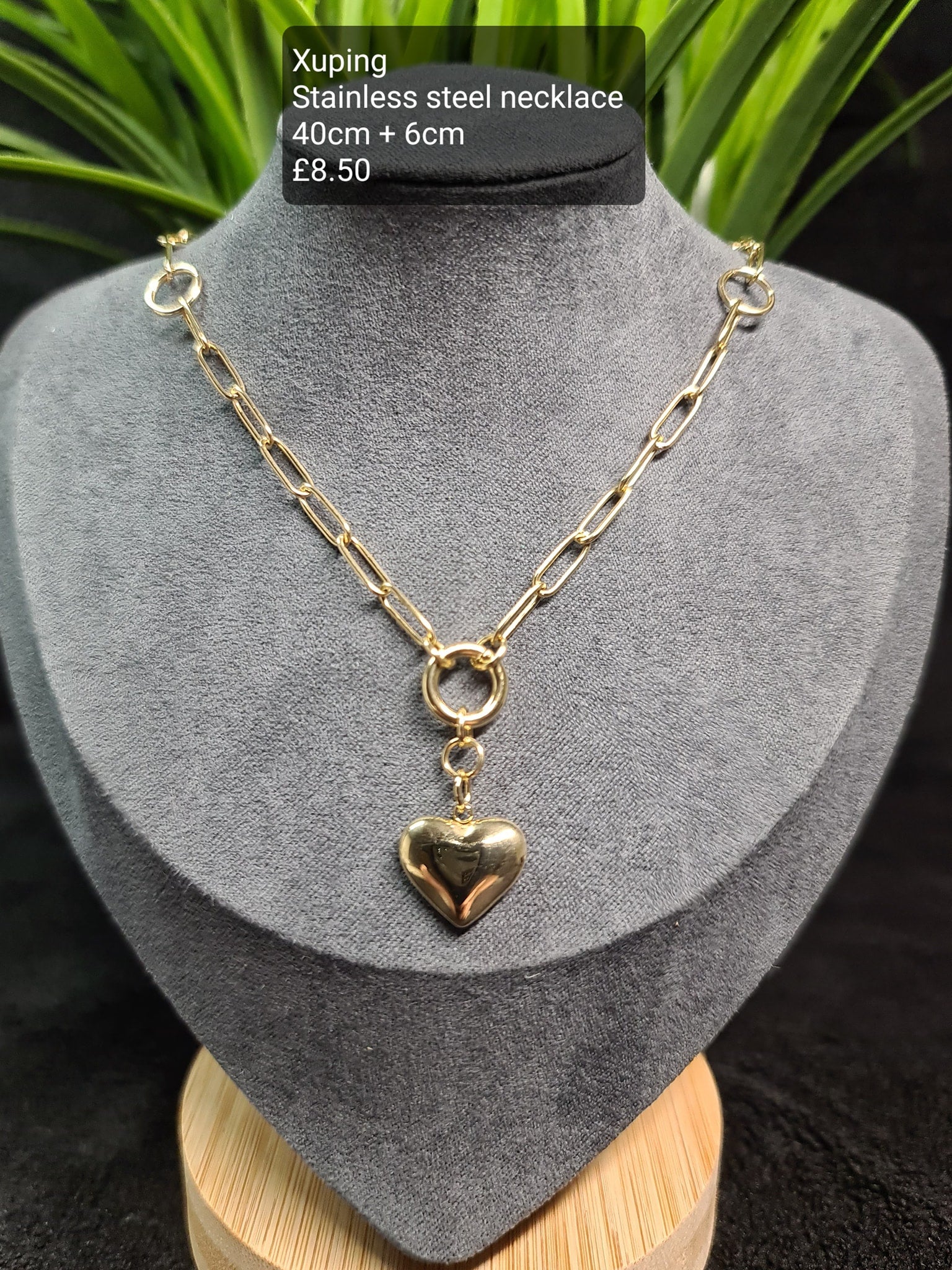 Heart necklace image 0