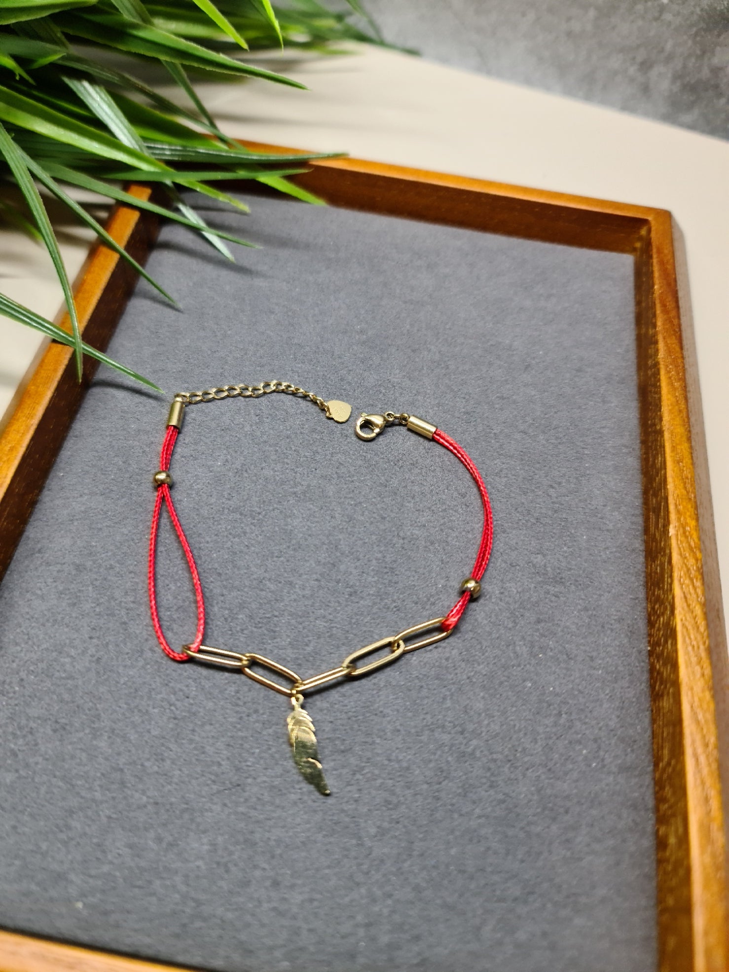 Feather bracelet image 0