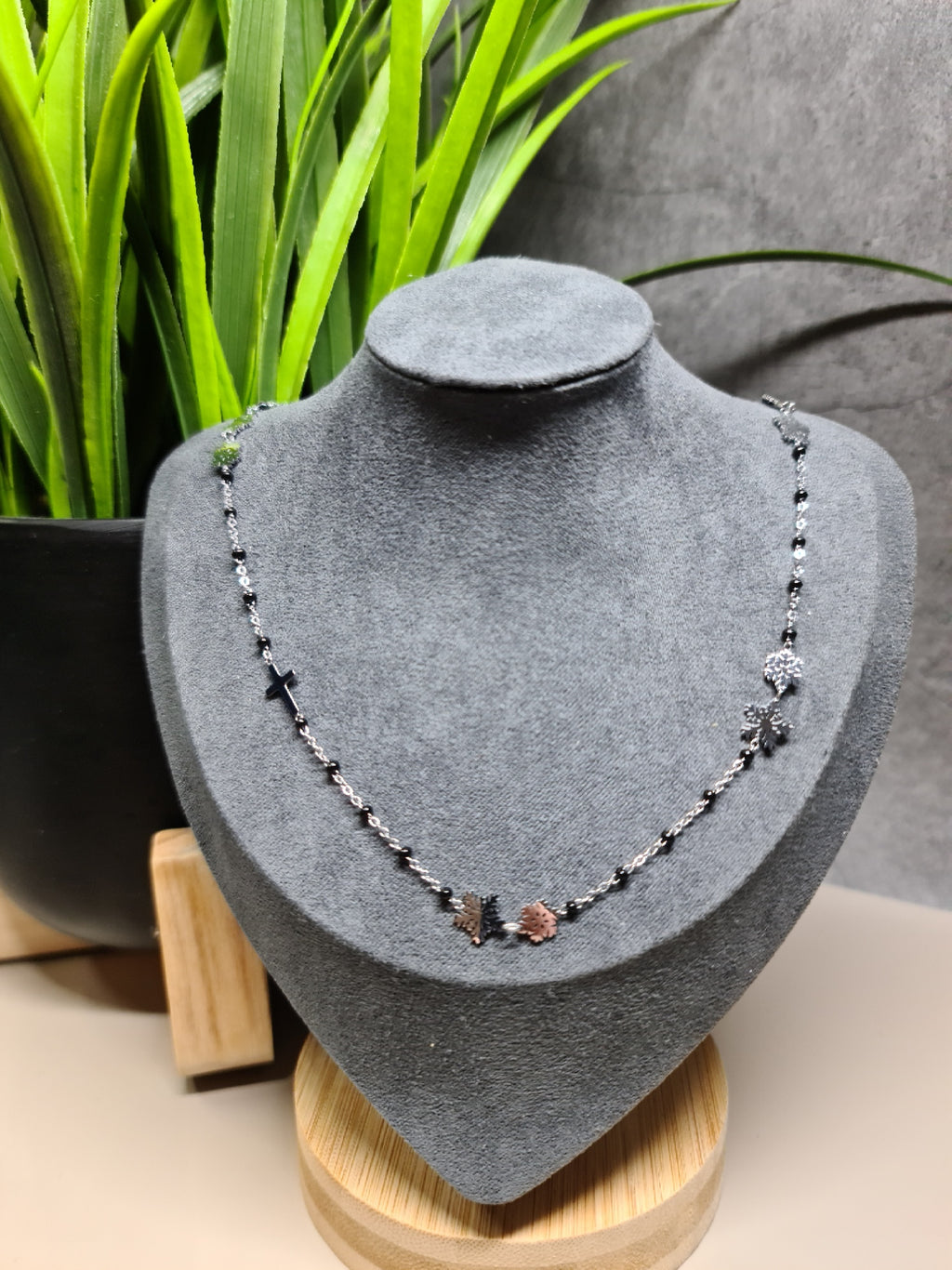 Christmas collection necklace image 0