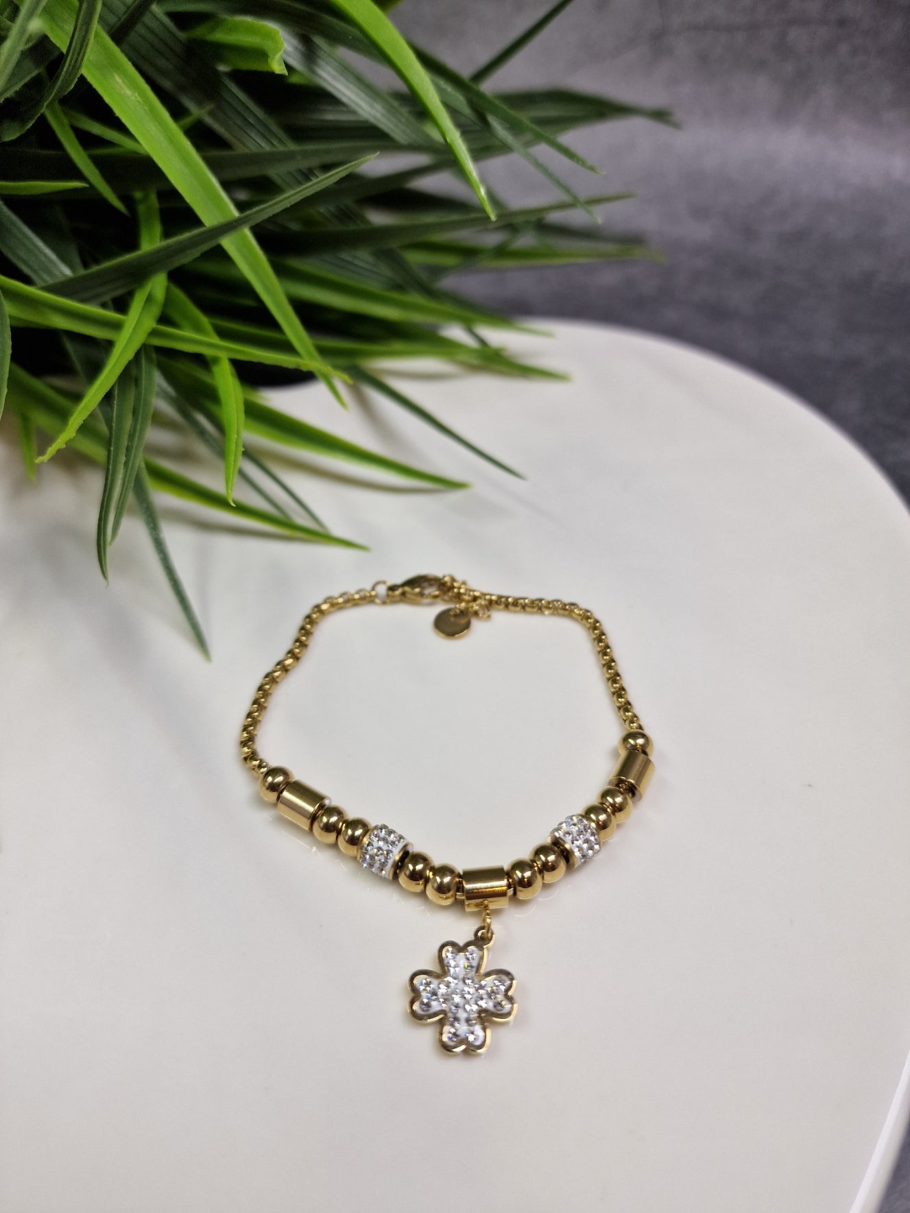 Clover, inspired bracelet image 0