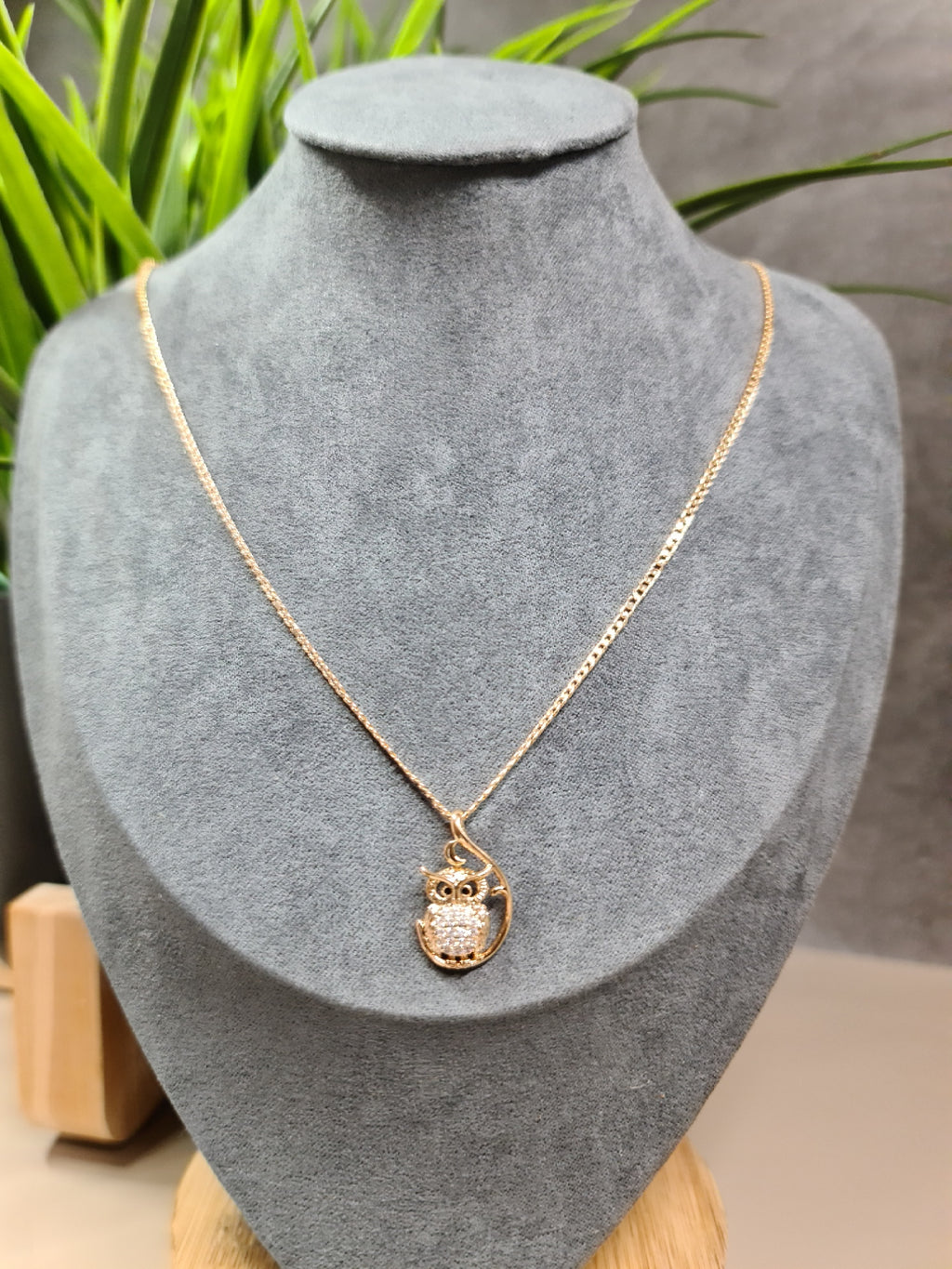 Owl necklace image 1