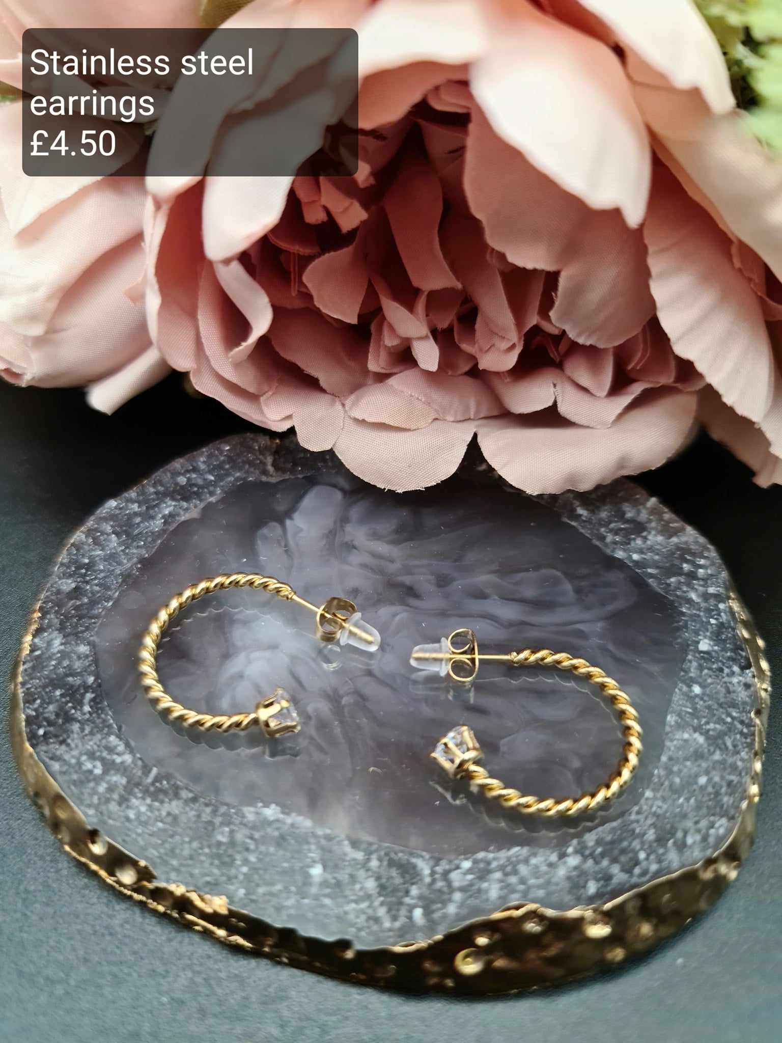 elegant earrings image 0