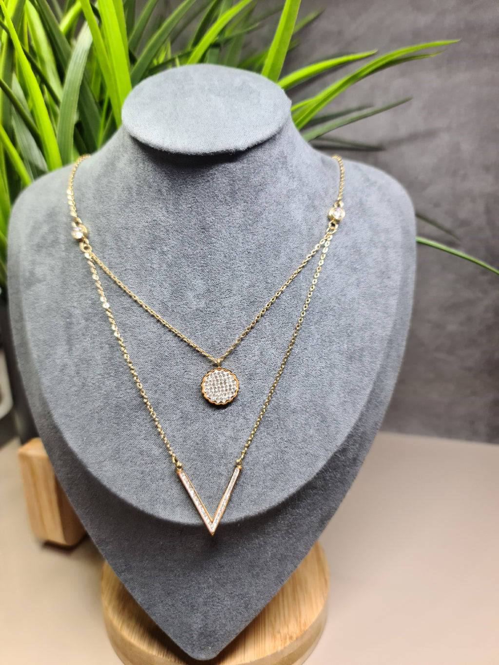 V letter, trendy necklace image 0