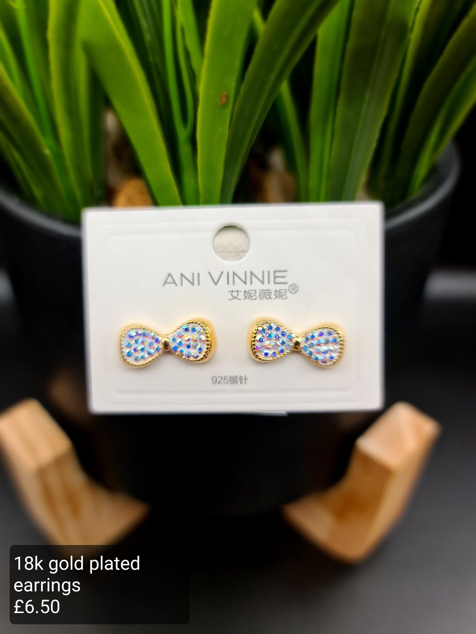 Bow earrings image 0