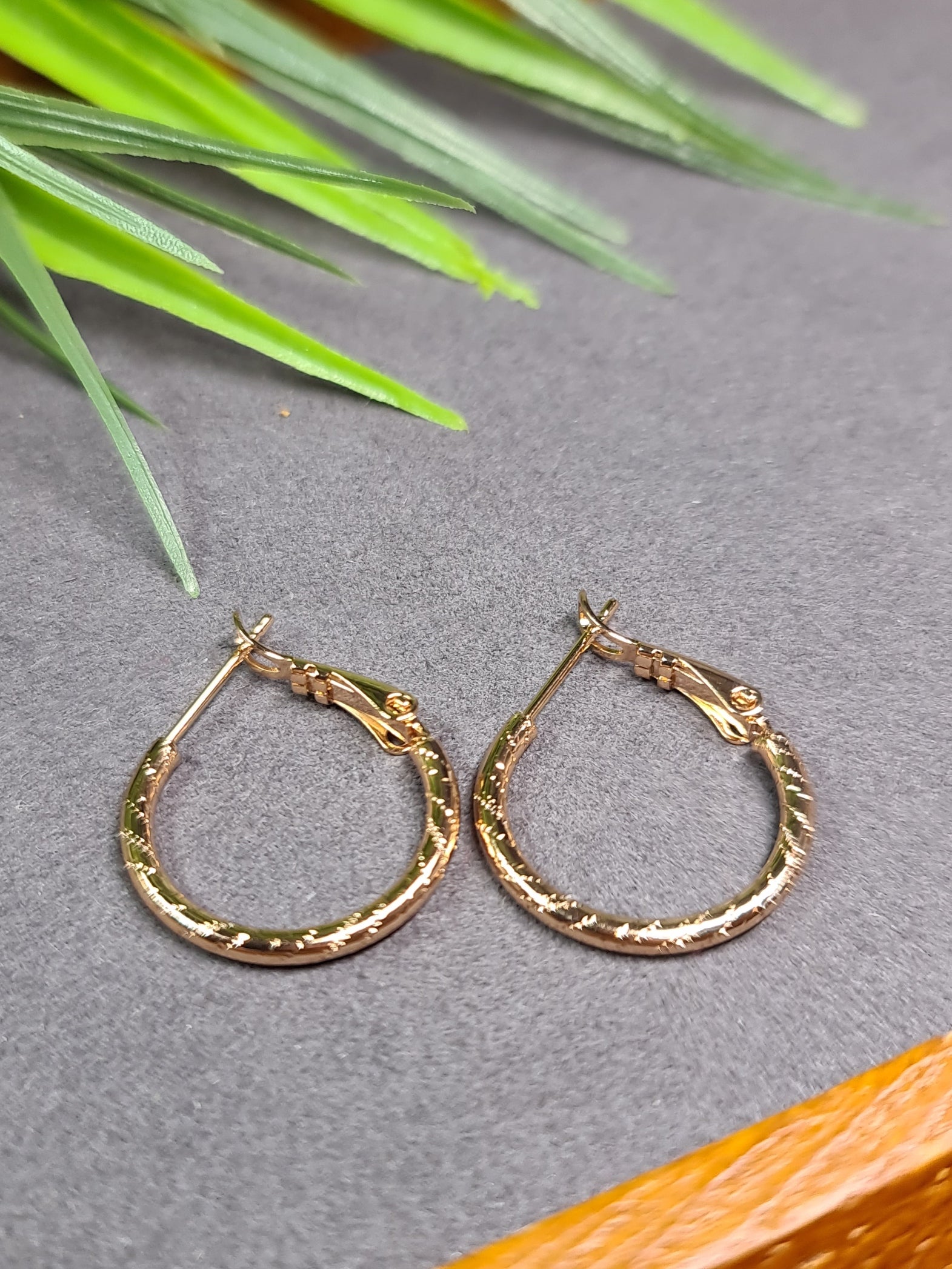 Hoop earrings 2cm image 0