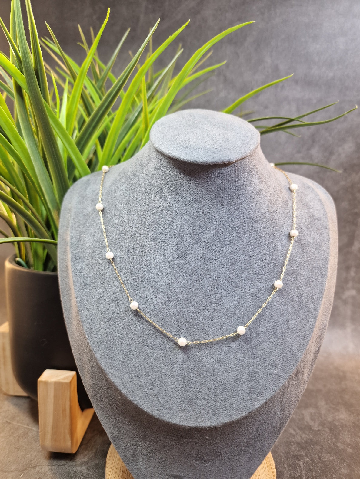 Pearls necklace image 0