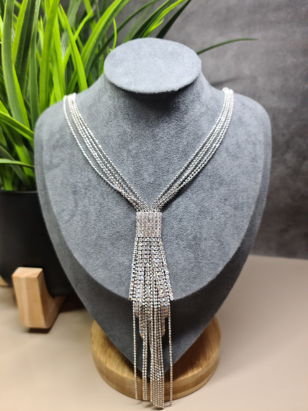 Stunning silver necklace image 0