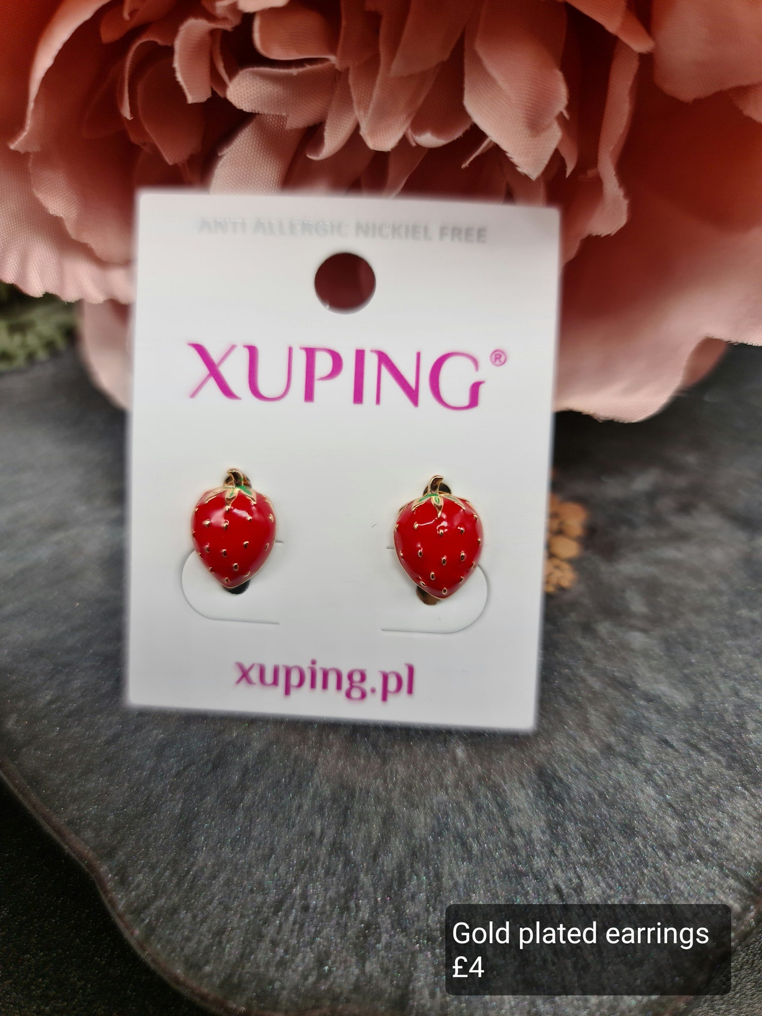 Strawberry earrings image 0