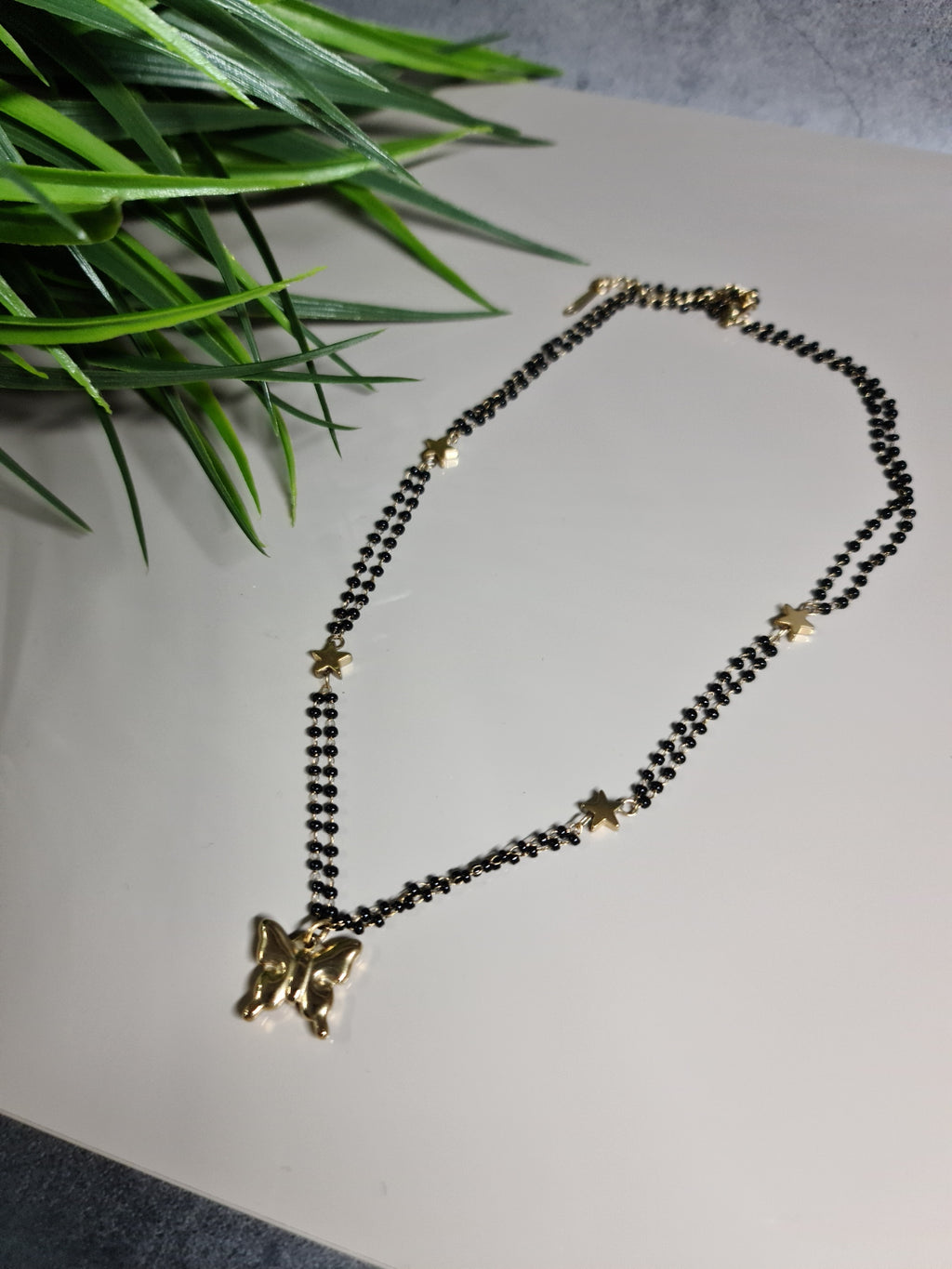 Christmas collection star earrings image 1