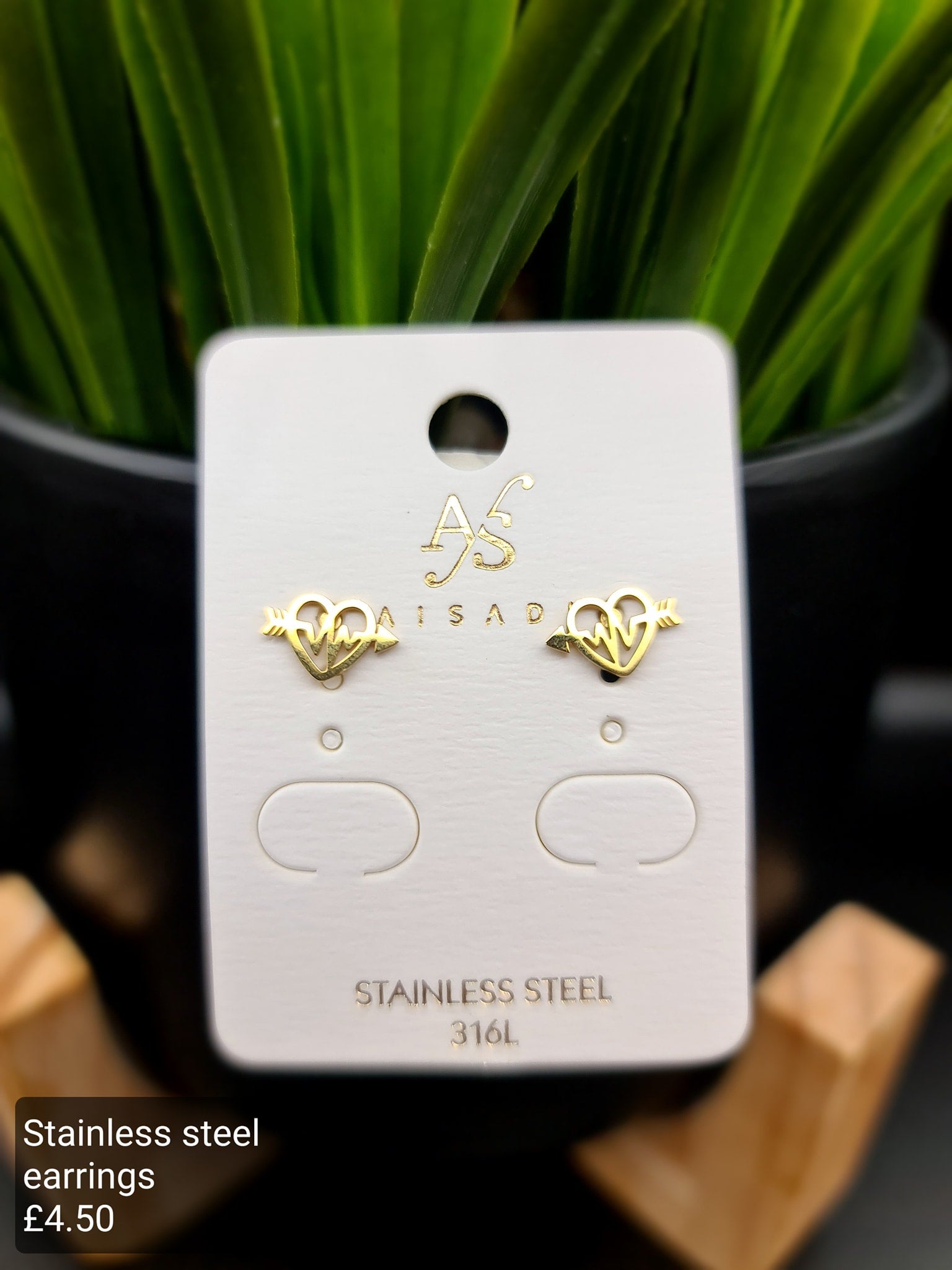 Heart line earrings image 0