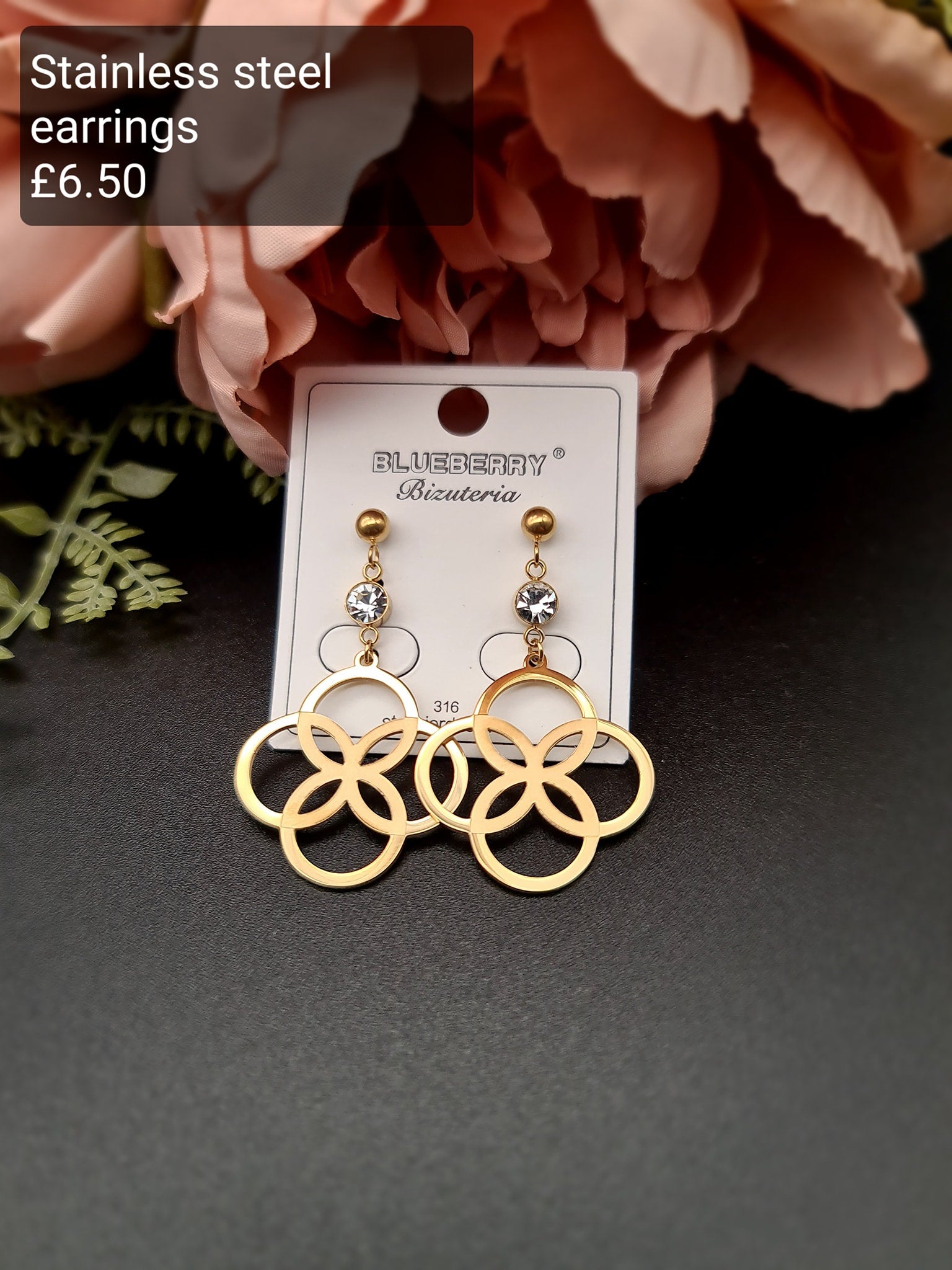 Trendy earrings image 0