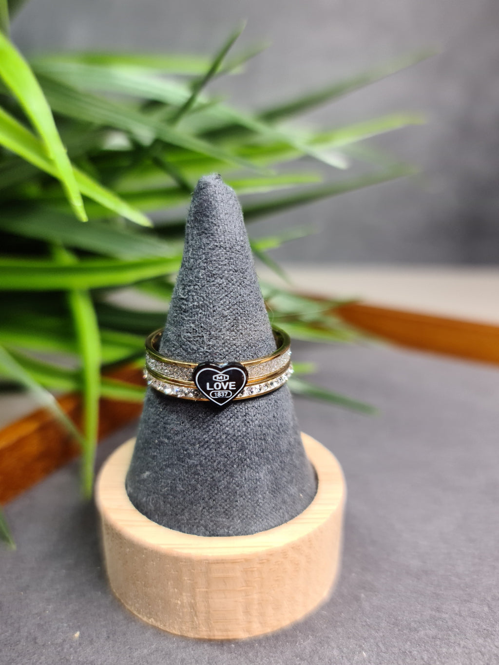 Love, diamante ring image 0