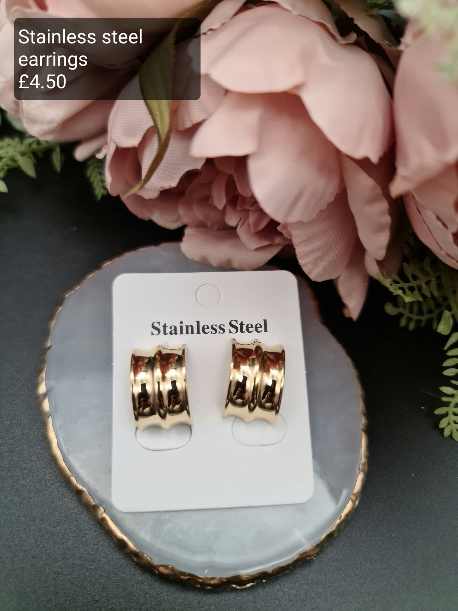 Unique earrings image 0