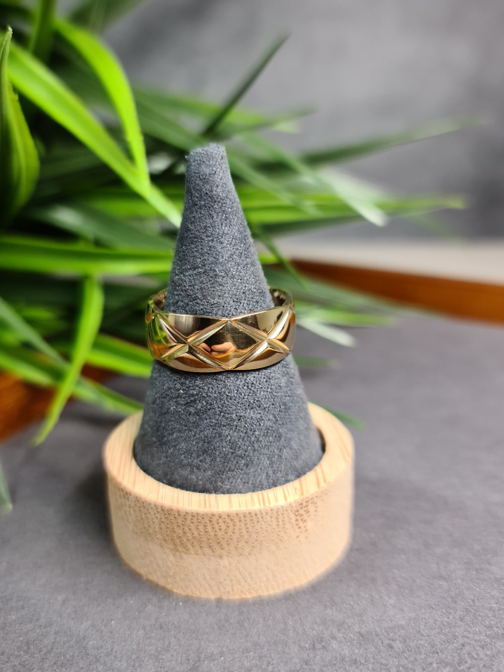 Wedding ring image 0