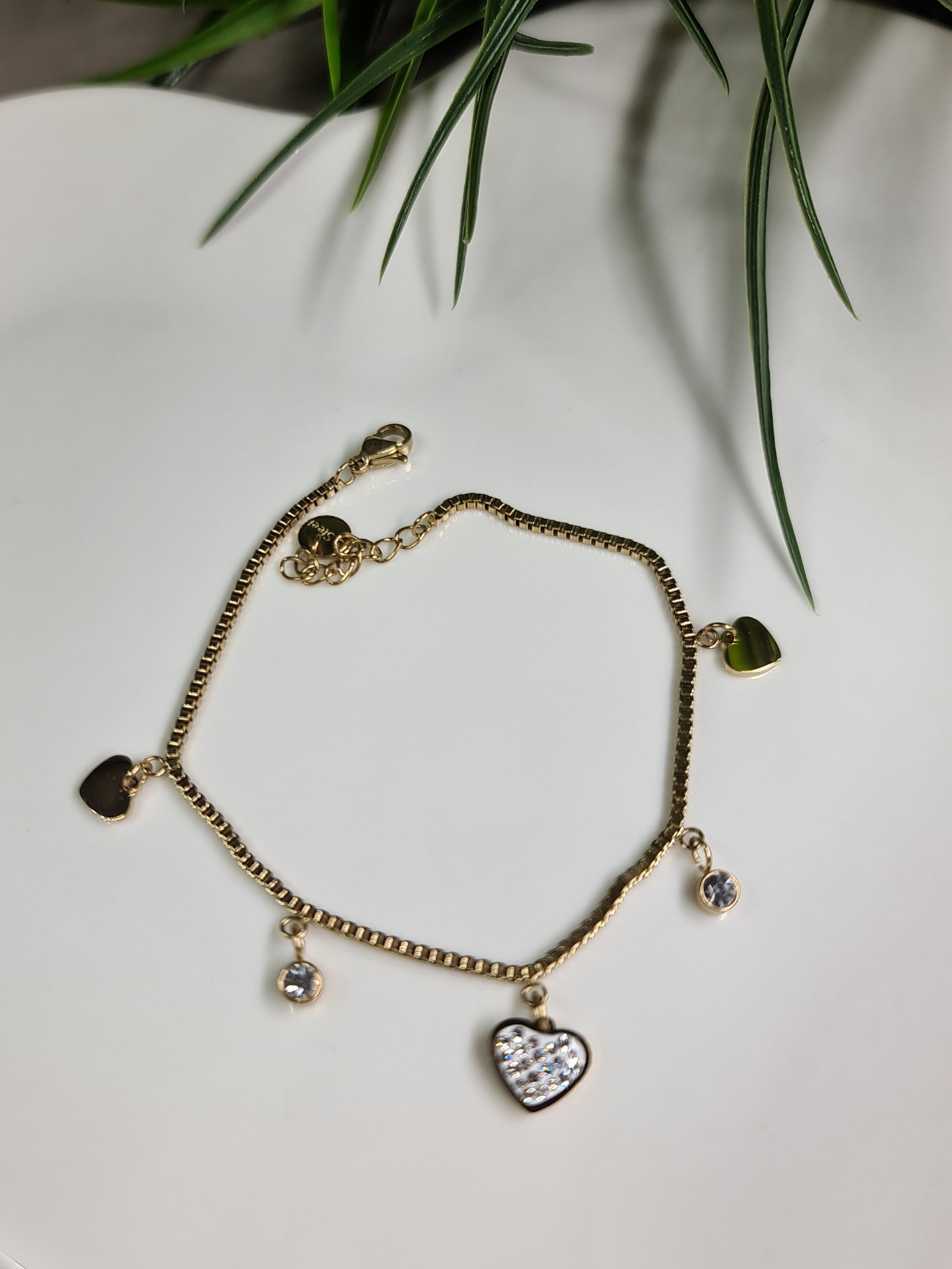 Elegant, heart bracelet image 0