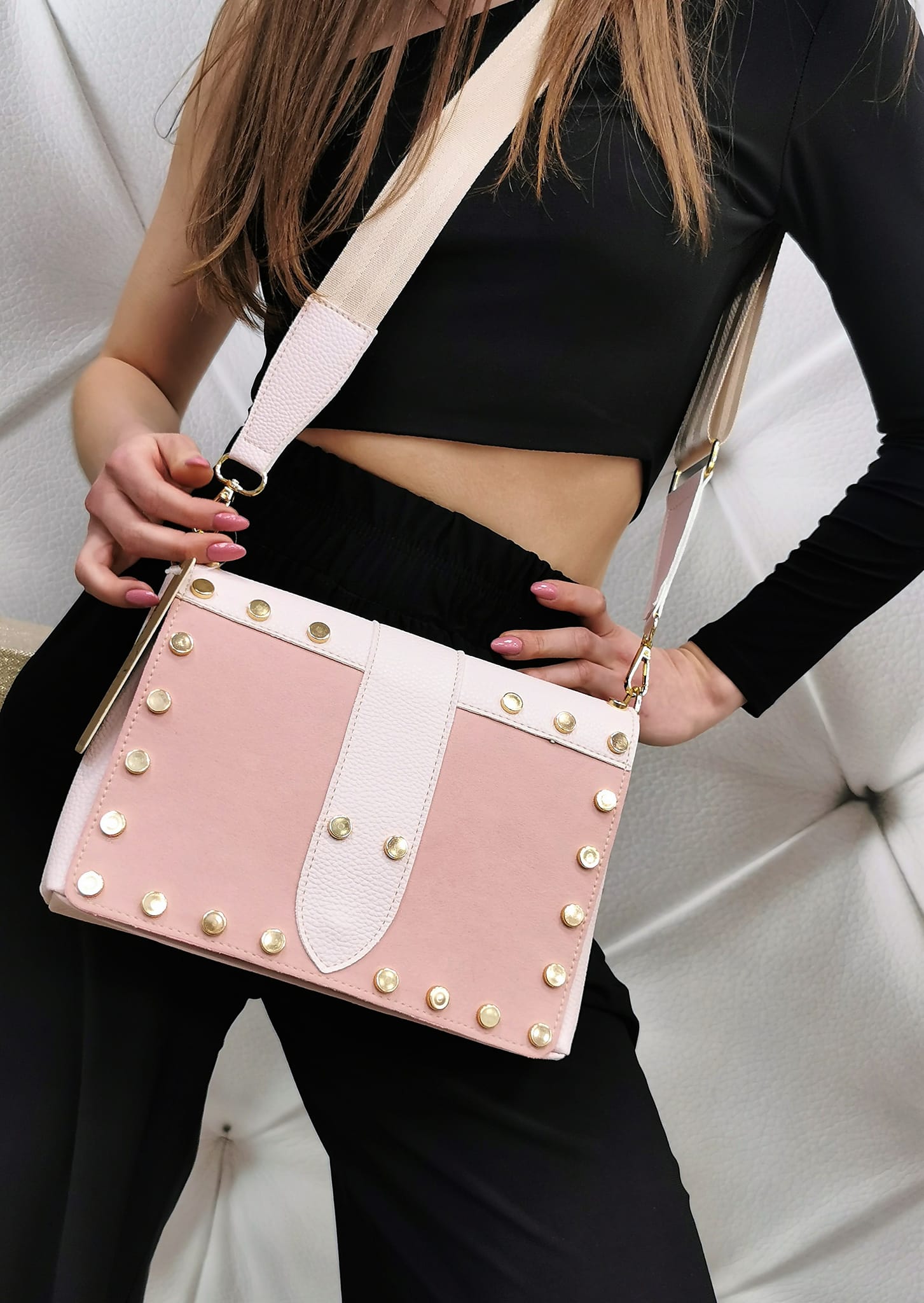 Vittoria Lucca baby pink handbag image 0