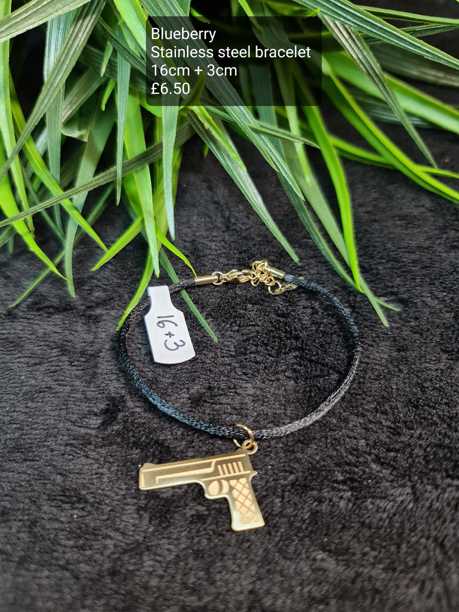Gun bracelet image 0