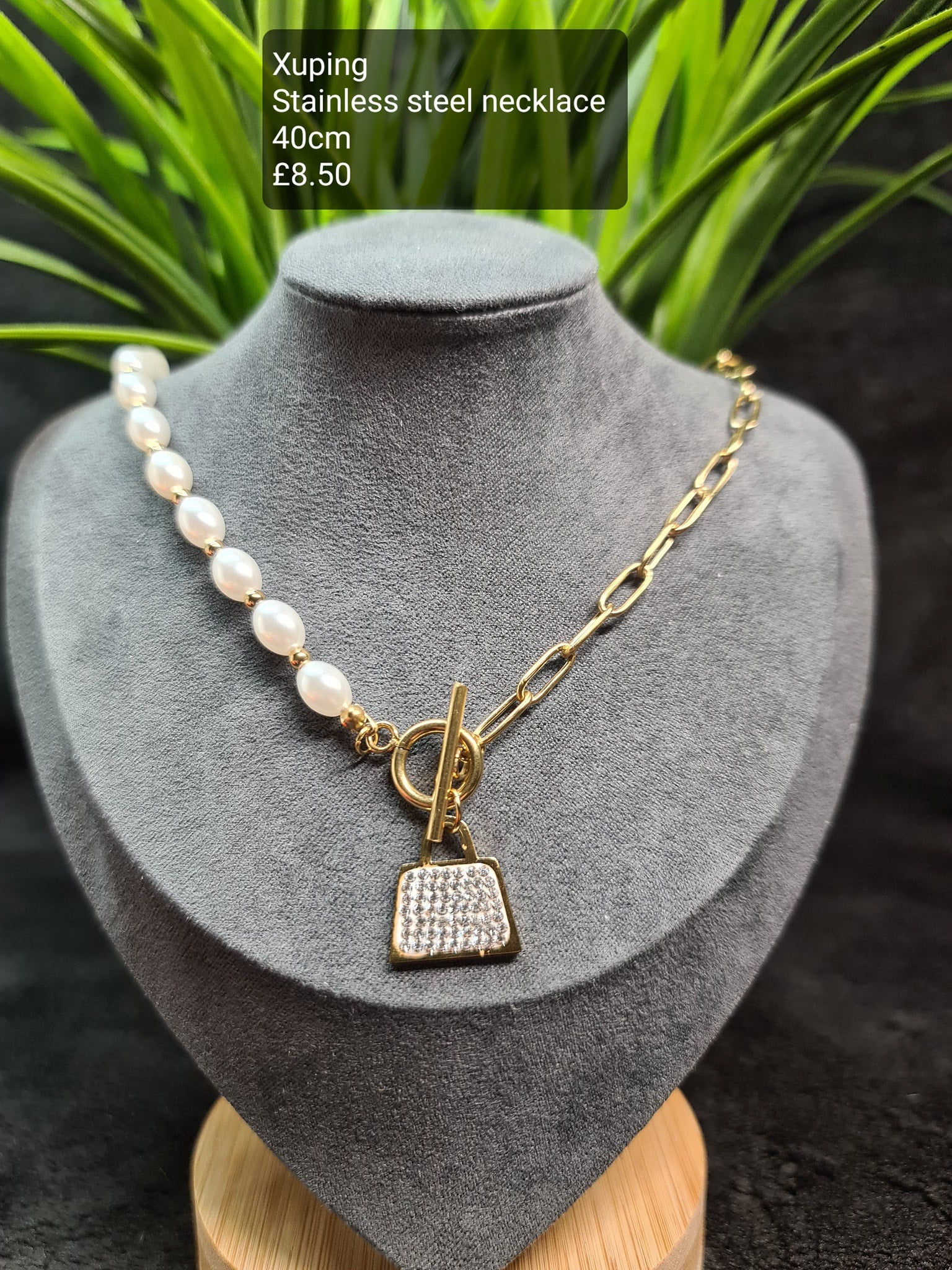 Handbag necklace image 0