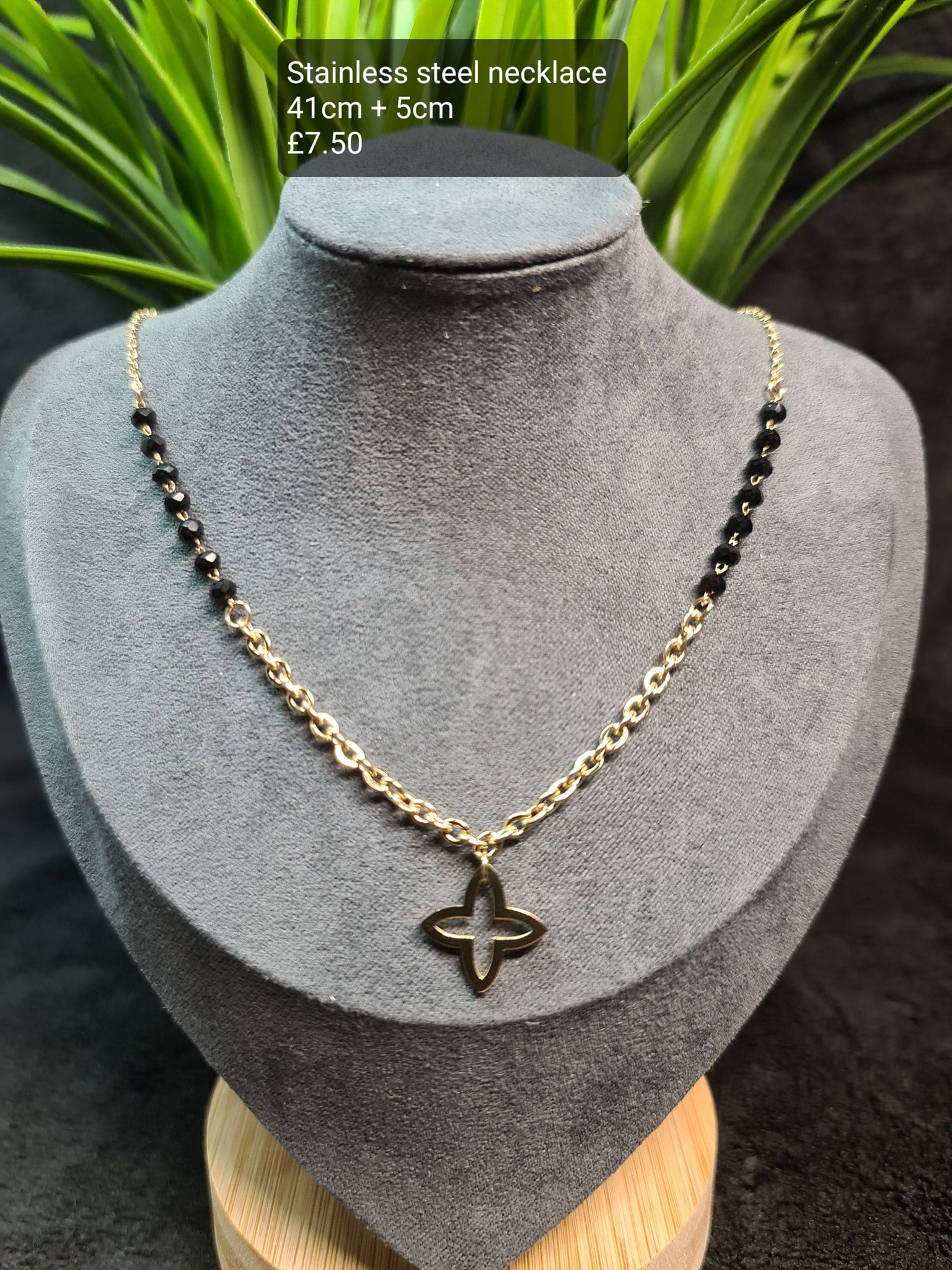 Trendy necklace image 0