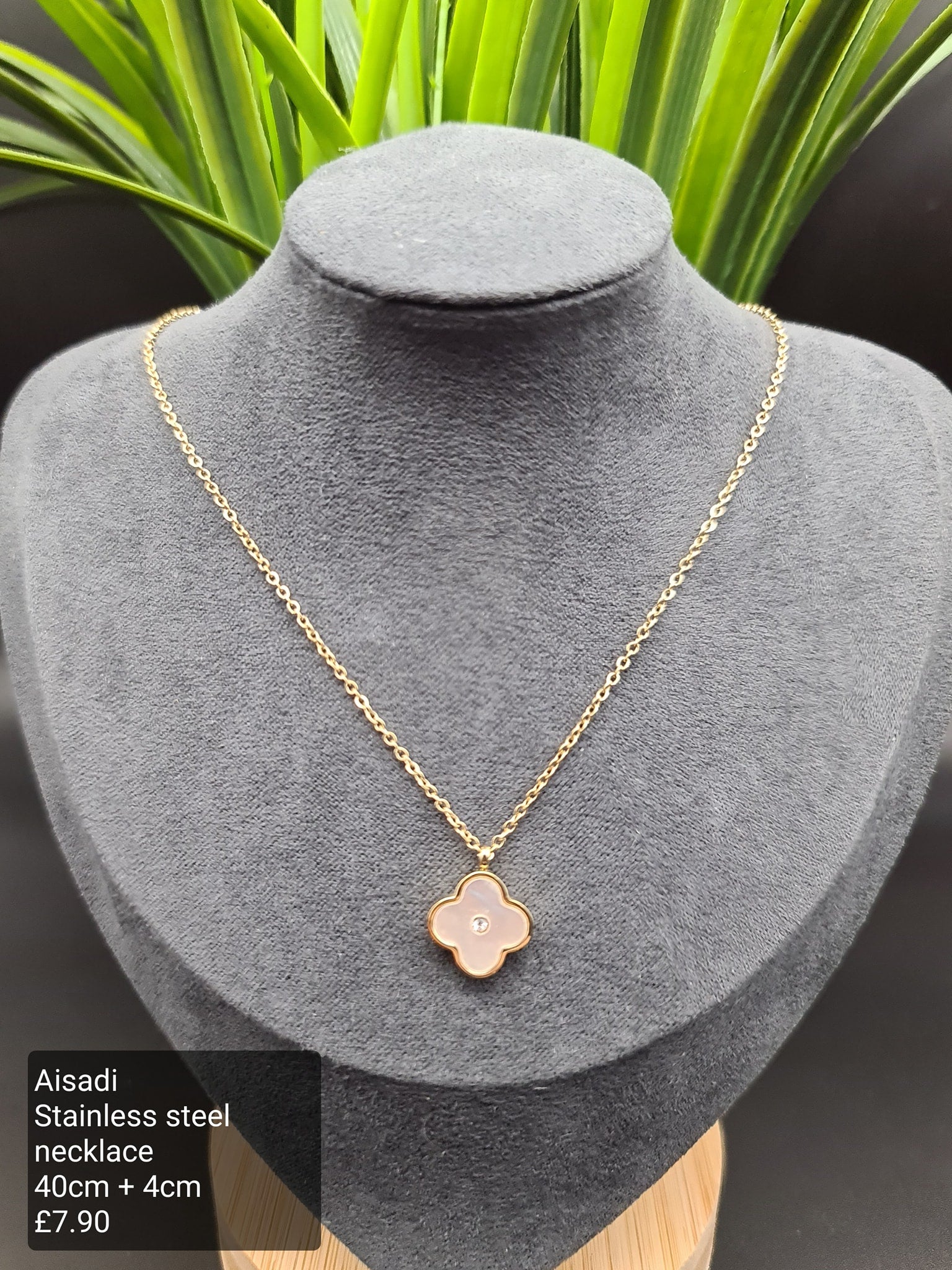 Trendy necklace image 0