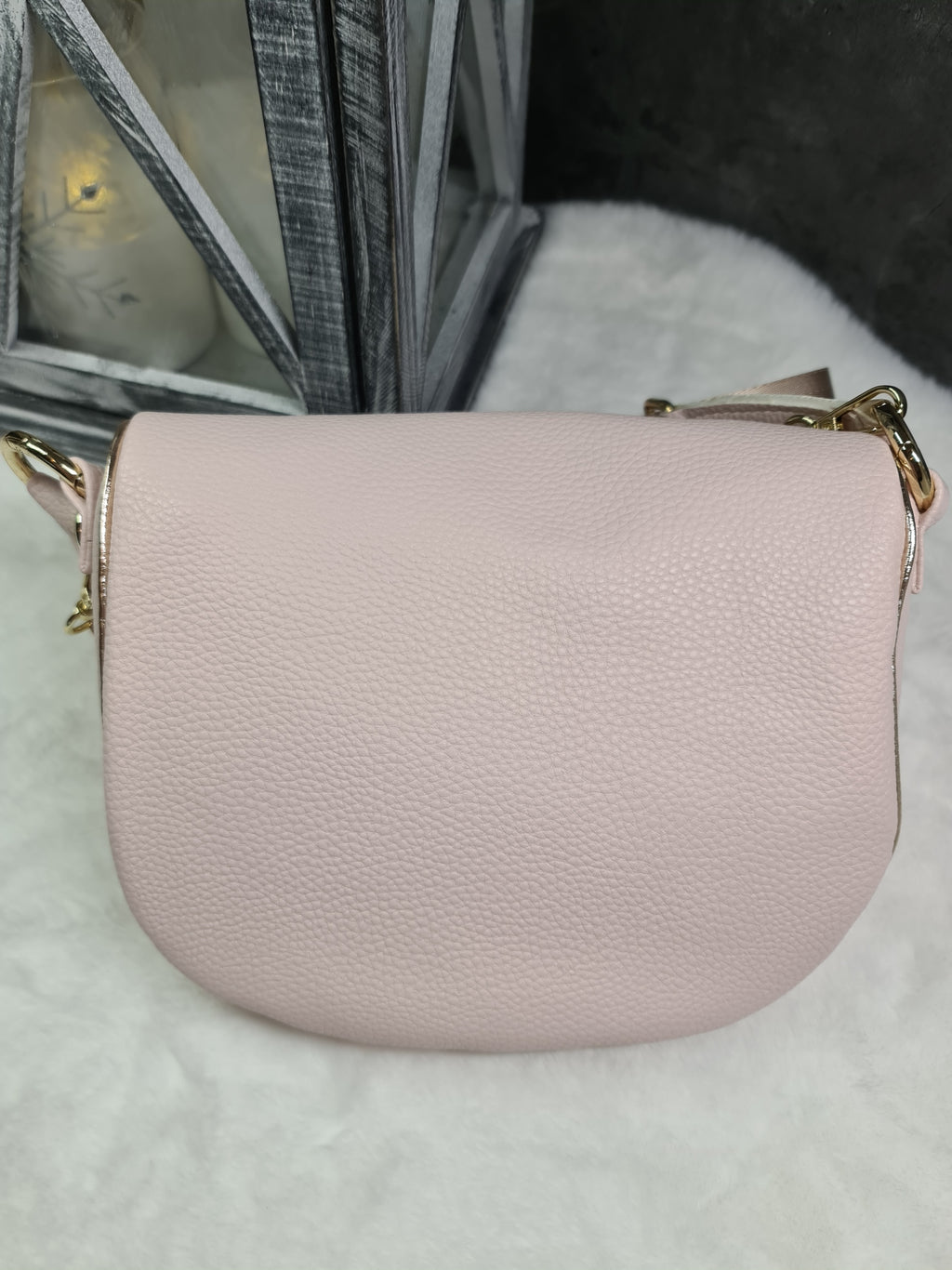 Vittoria Lucca, baby pink handbag image 1