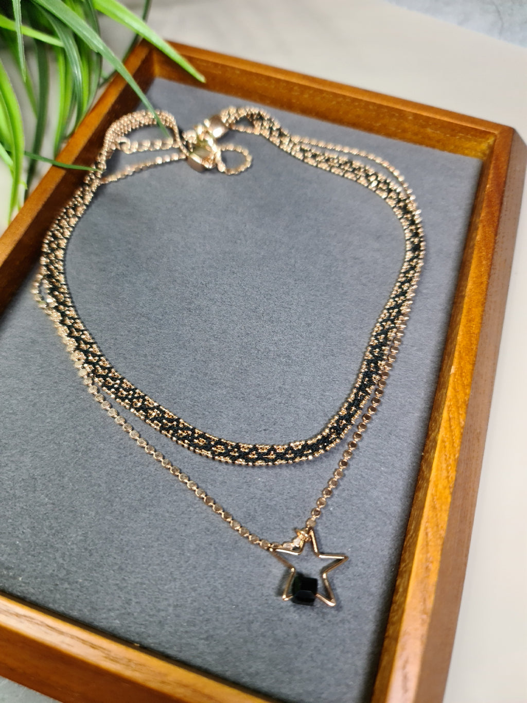 Double layer, star necklace image 1
