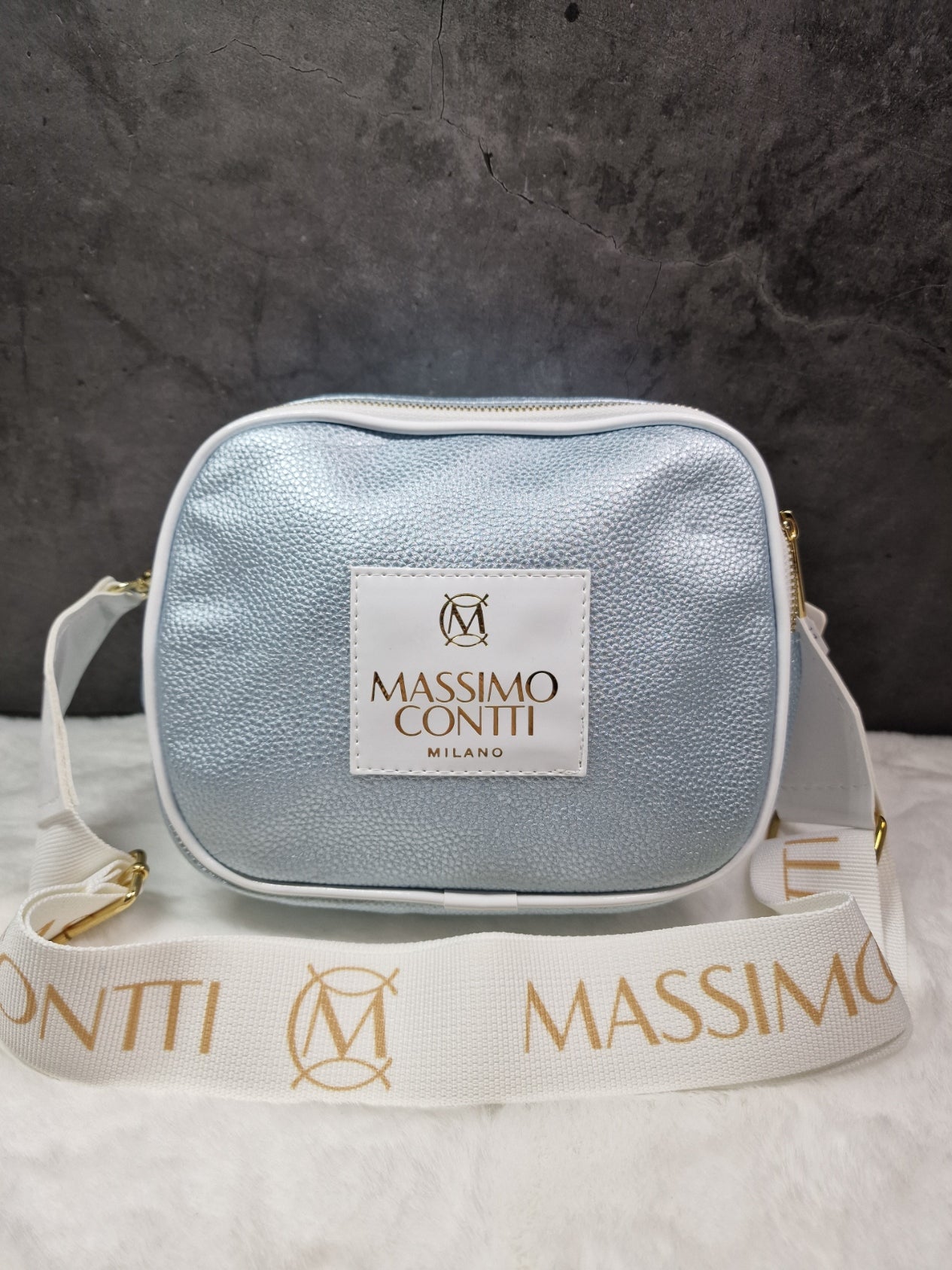 Massimo Contti - small, shoulder bag in light blue image 0