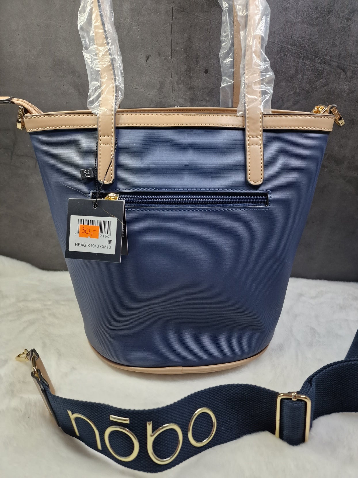 Nobo handbag in navy image 1