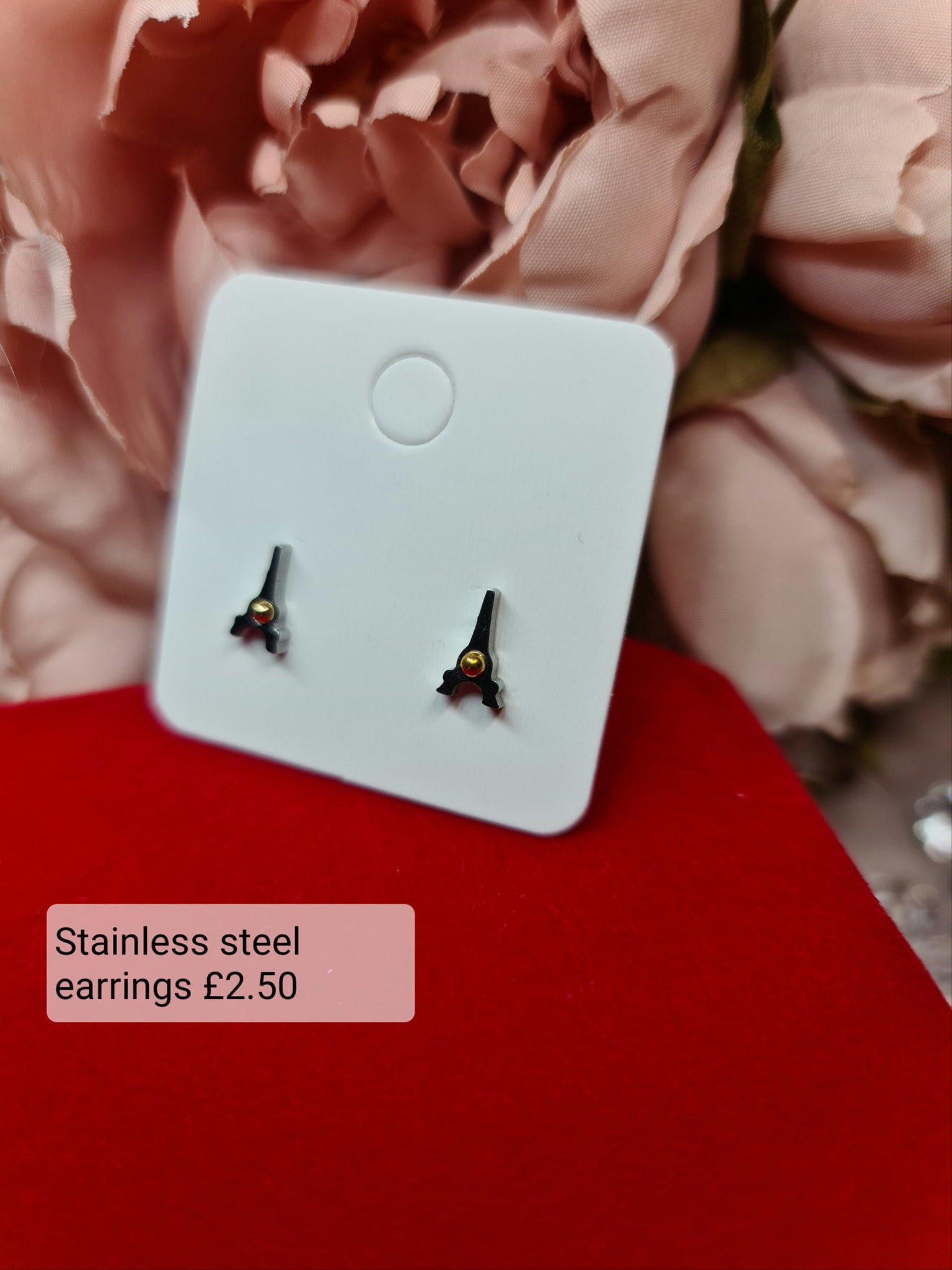 Eiffel tower earrings image 0