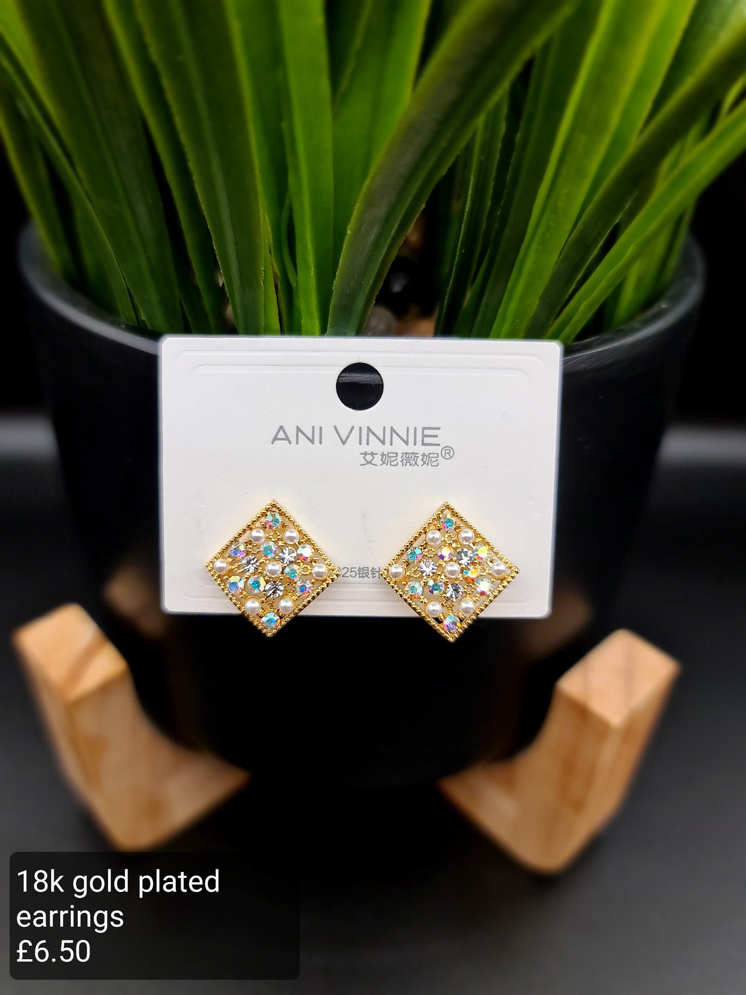 Zirconia earrings image 0