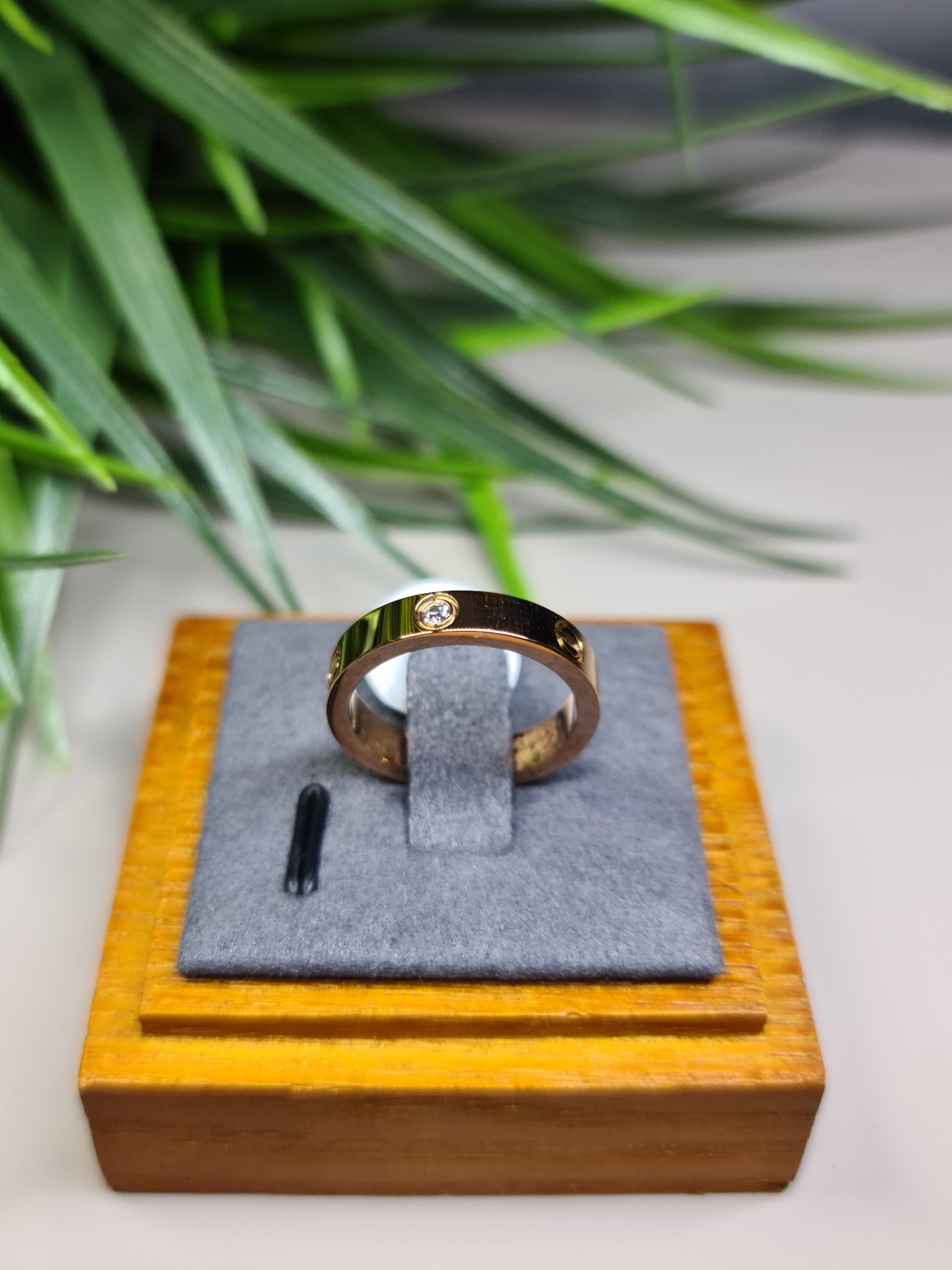 Trendy ring image 1