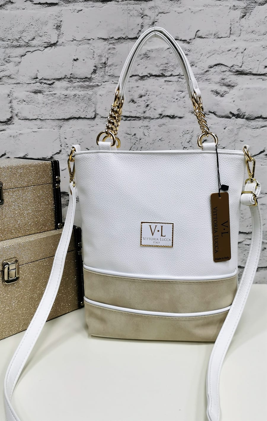 Vittoria Lucca white/beige handbag image 0