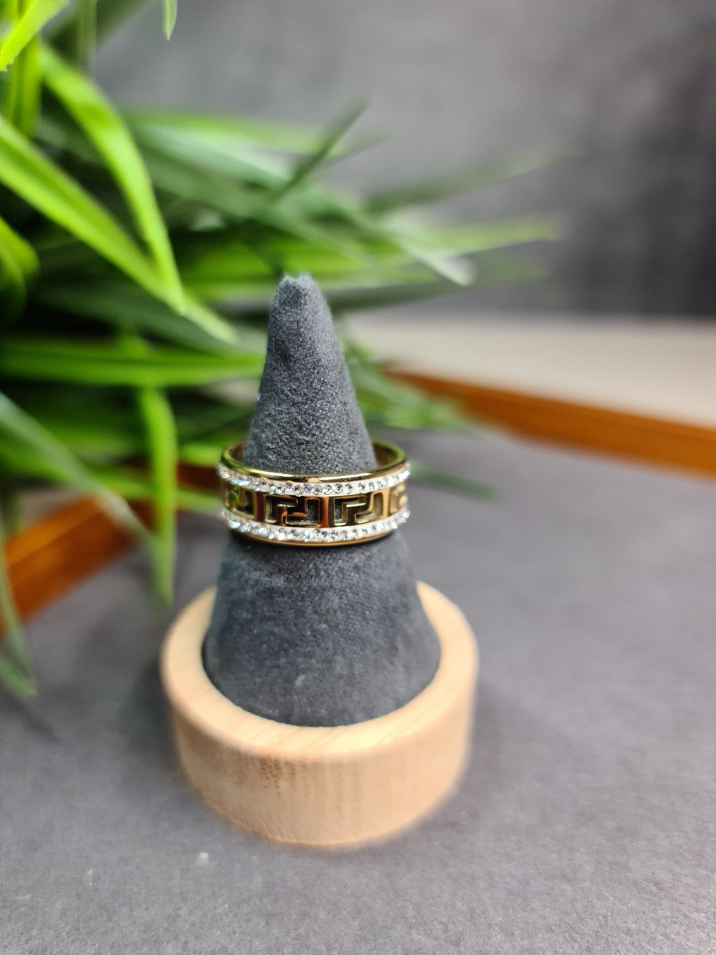 Trendy sign wedding ring image 0